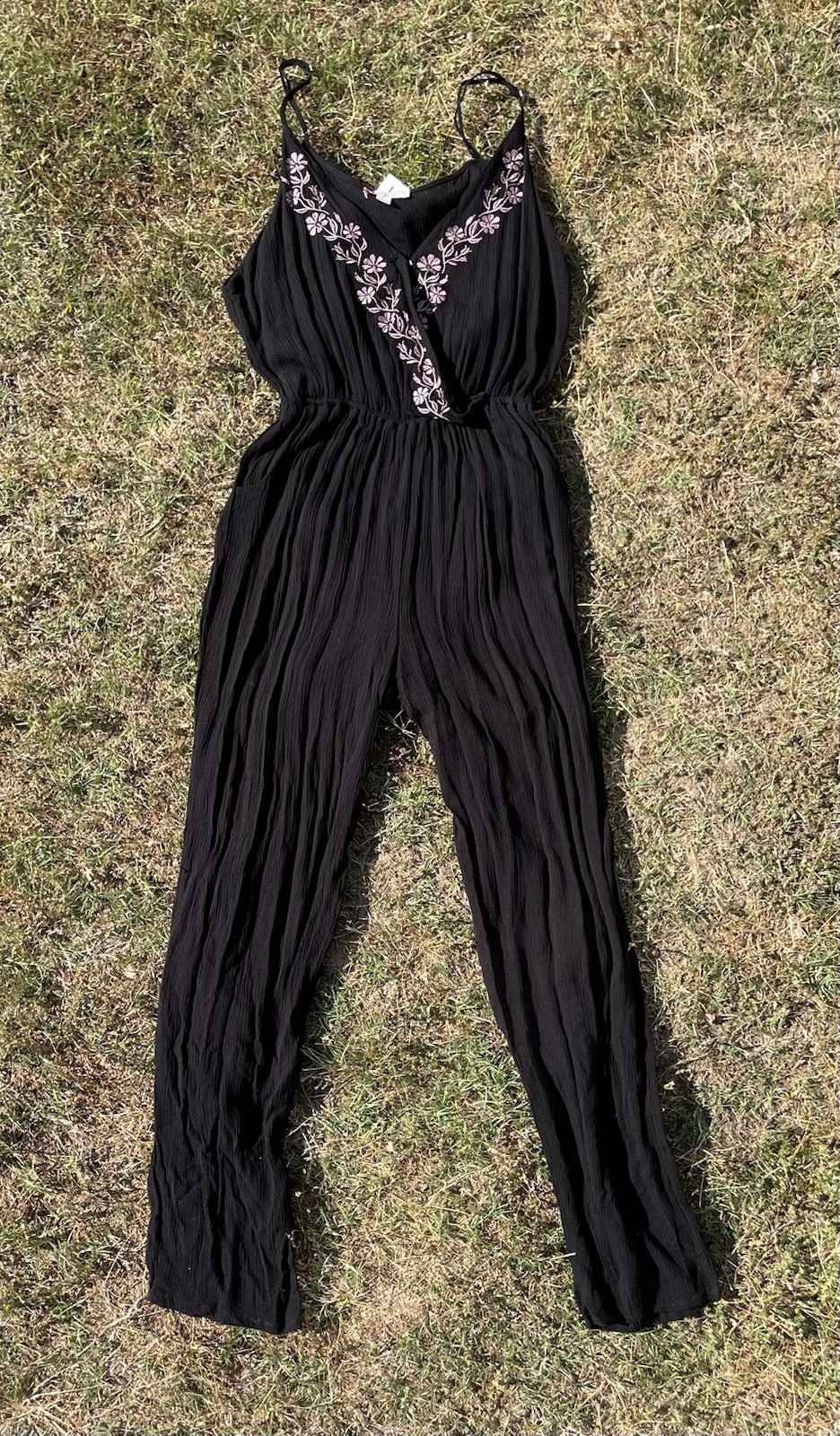 Black Sleeveless V-Neck Embroidered Jumpsuit Straight Leg Straps Women M