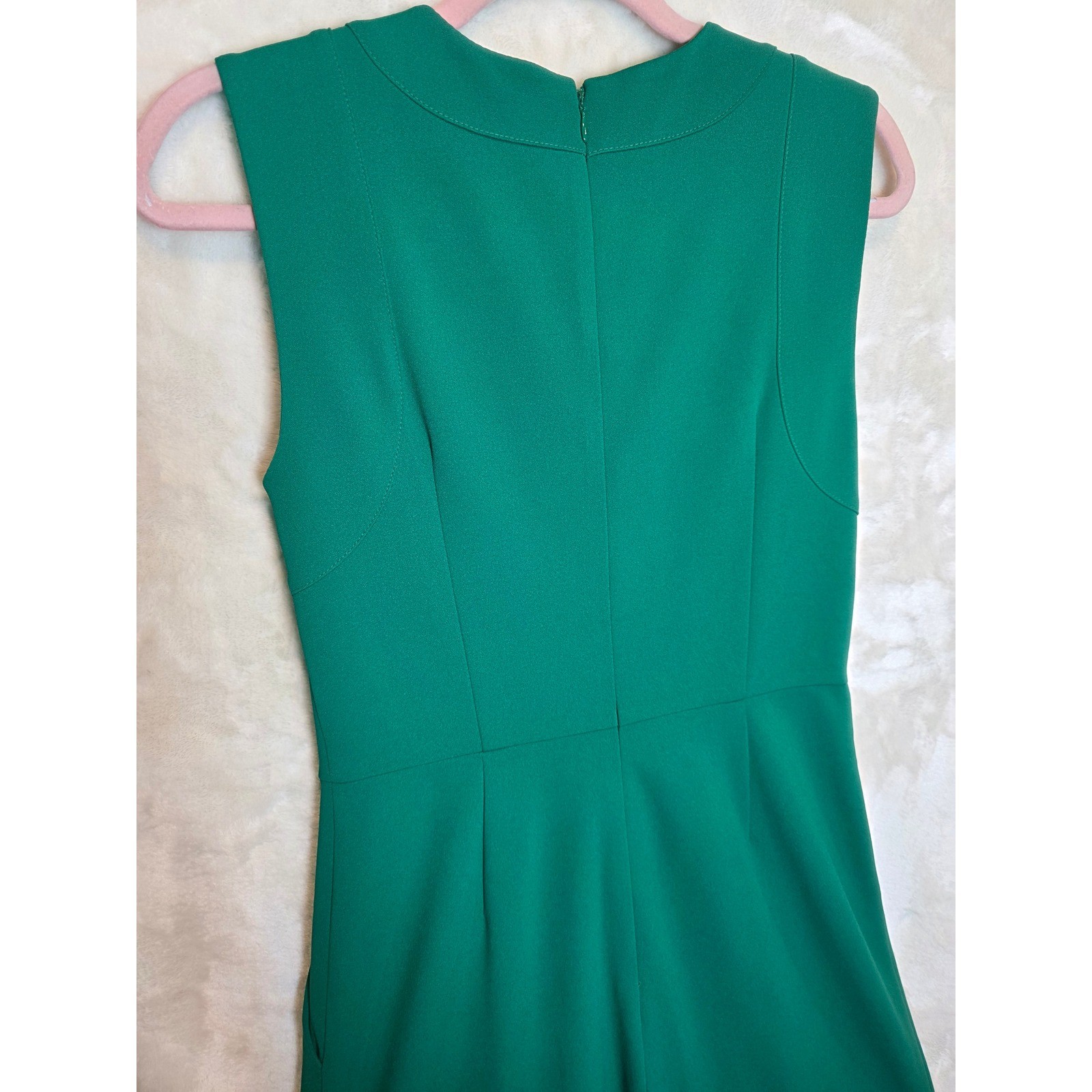 Calvin Klein Womens Emerald Green Cutout Neck Sleeveless Jumpsuit Size 4 RN54163
