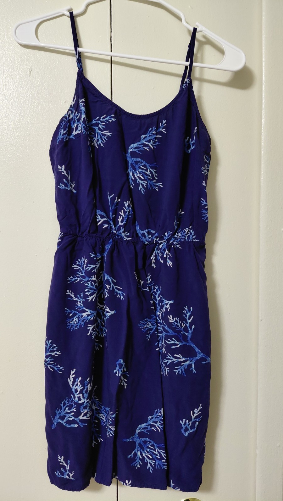 Old Navy Women’s Blue/White Floral Strappy Romper Small