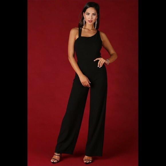 NEW Multi Criss Crossing Strap Wide Leg Jumpsuit Size Small or Large