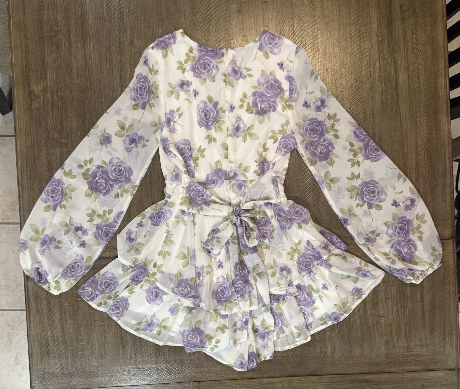 Audrey Parks Francesca’s White Purple Floral Puff Sleeve Romper Size Small EUC
