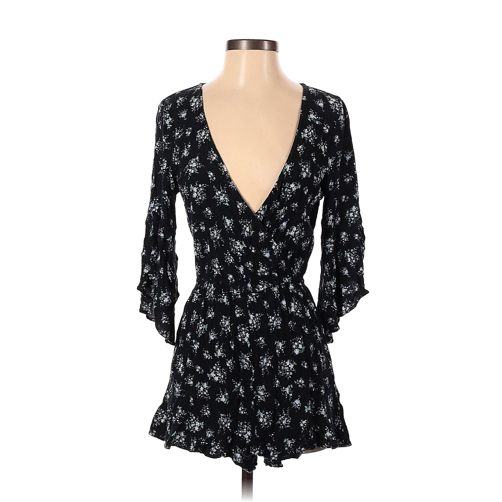 American Eagle SMALL Navy Blue Floral Short & Sweet 3/4 Sleeve Romper Flowy