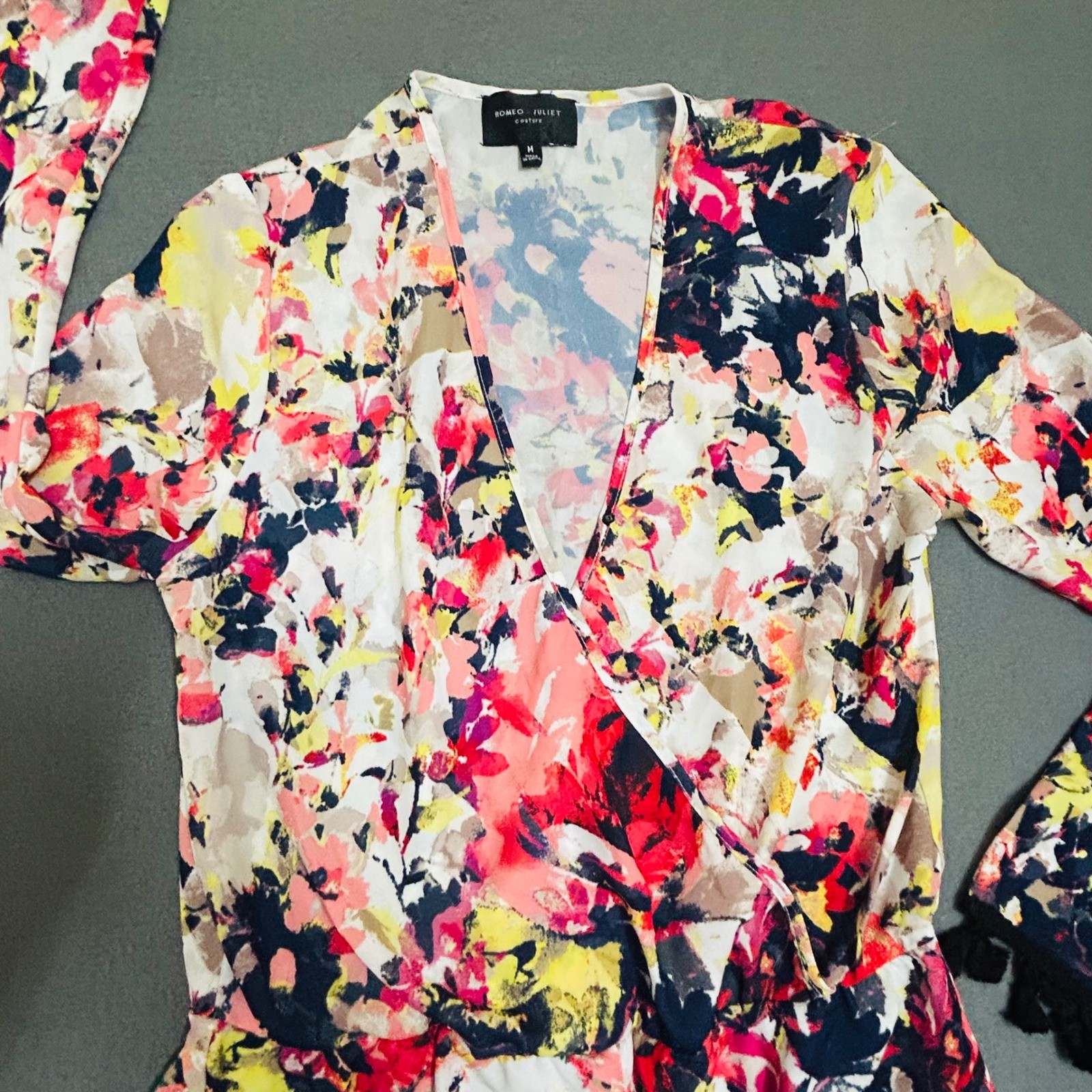 Romeo & Juliet Couture Romper Womens Size M Multicolor Excellent