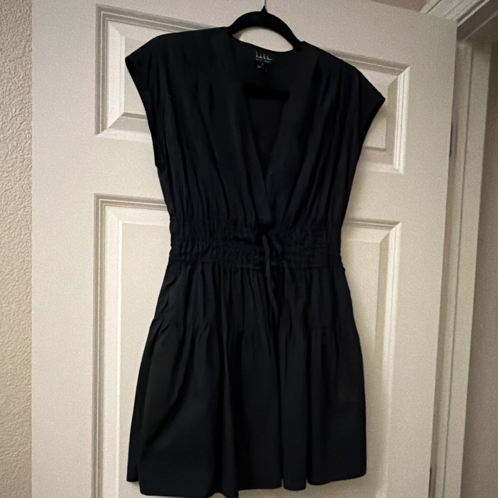 Nicole Miller New York Black V-Neck Sleeveless Cotton Dress. Elastic waist. S