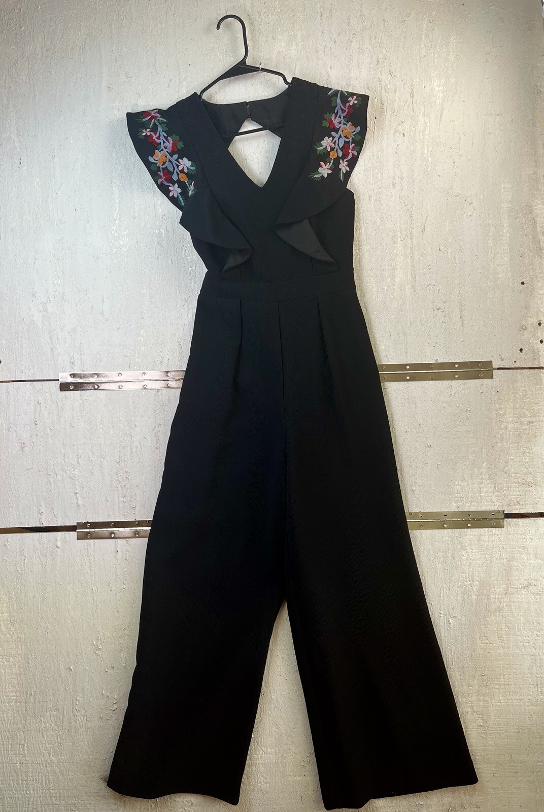 Sugar + Lips Sharon Ruffled Black Embroidered Pant Jumpsuit Size S/M Open Back