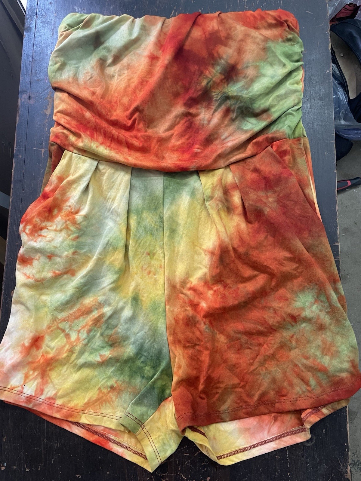 Absolutely it!! Women’s Plus 3X Strapless Tie Dye Romper Stretch Jersey