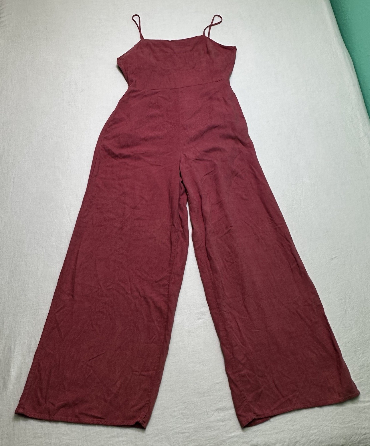 Francesca’s Audrey Parks Women’s Medium Maroon Sleeveless Pants Jumpsuit