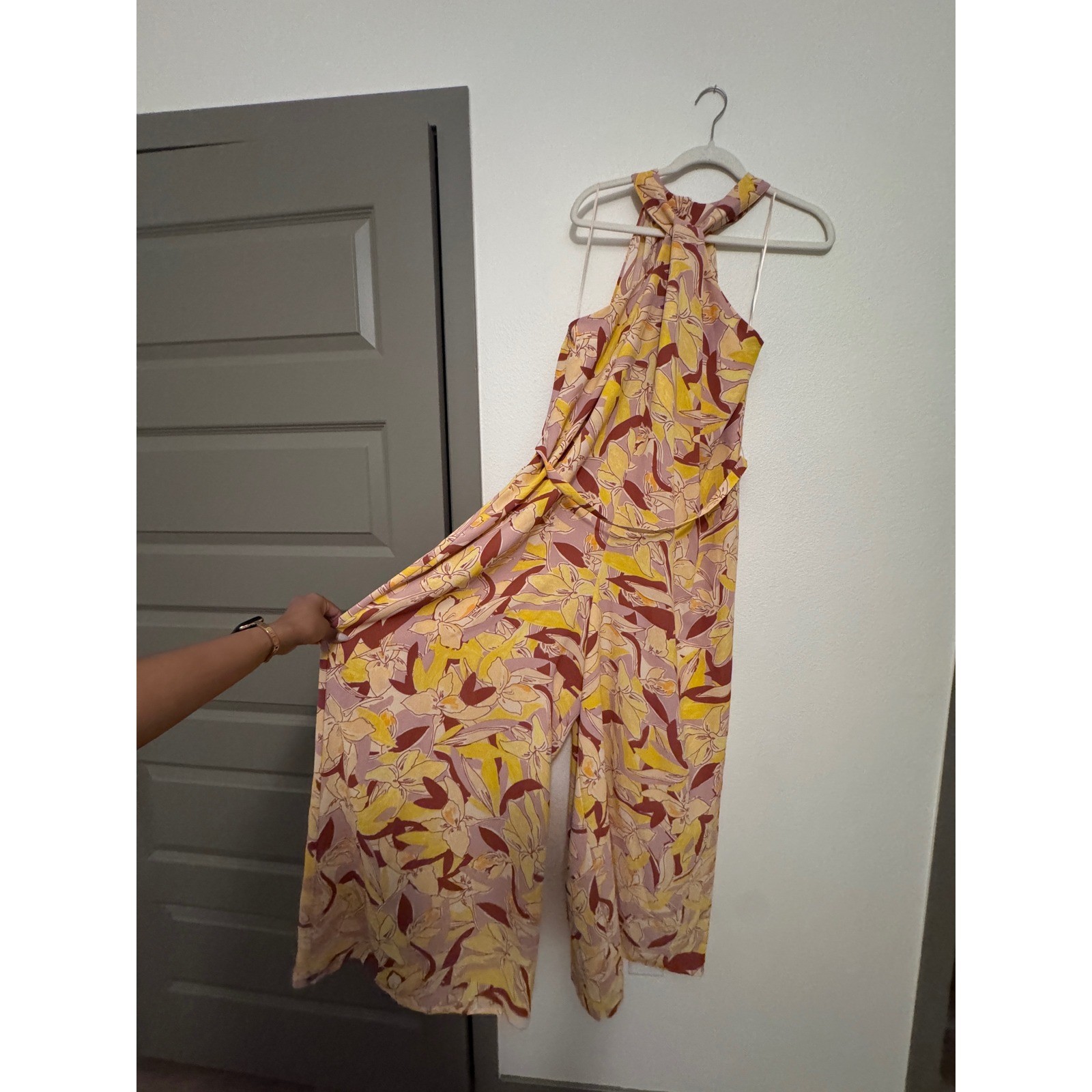 Nine West Yellow Floral Halter Neck Wide Leg Jumpsuit Sleeveless Size L gf