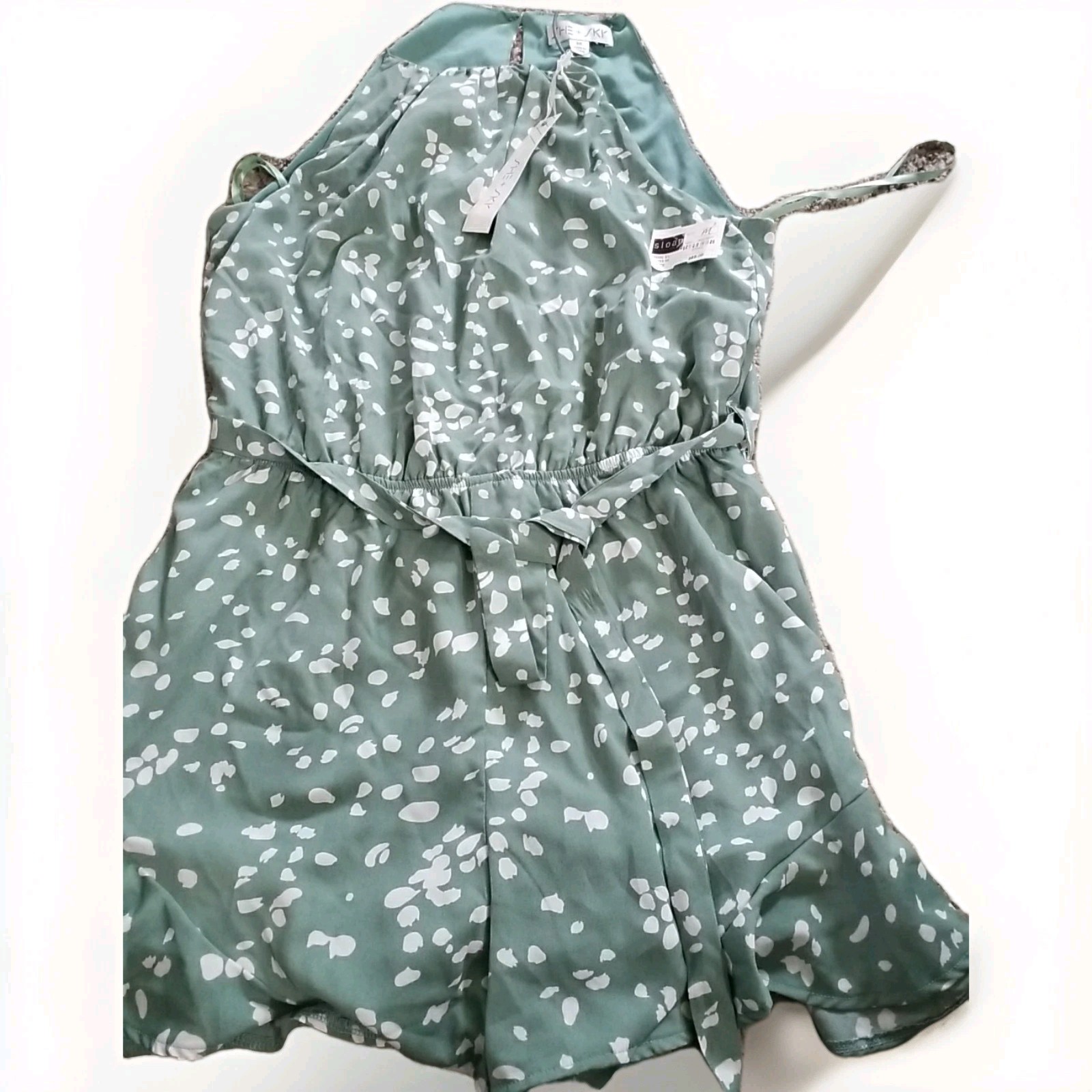 She + Sky Halter Neck Spotted Sage Green & White Romper Large Lined Shorts NWT