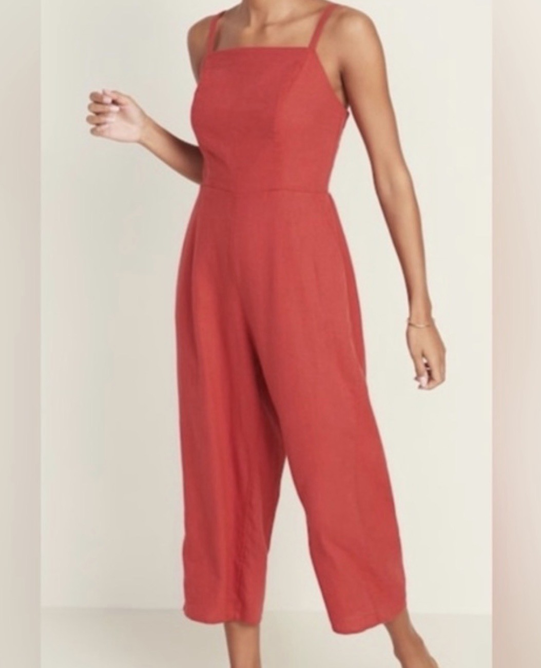 NWT Old Navy Size M Red Smocked Jumpsuit Cropped Straight Leg Linen Blend