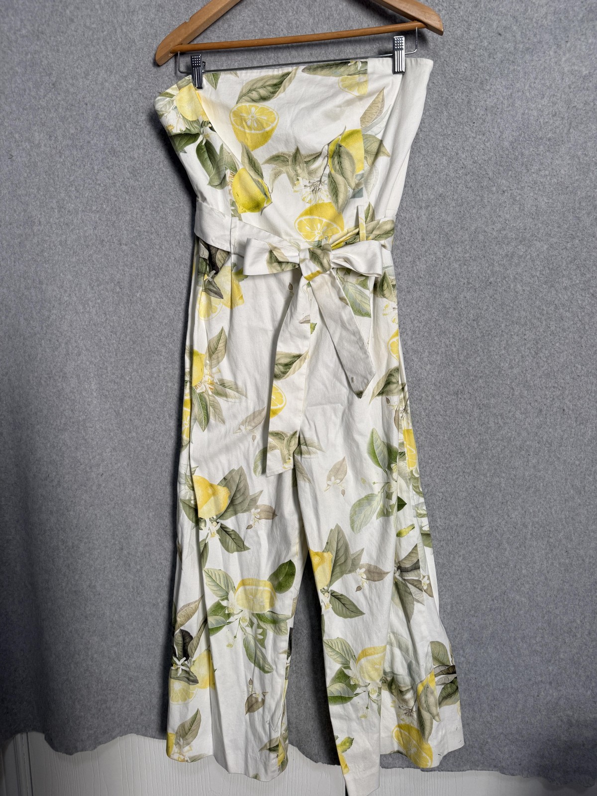 Antonio Melani Jumpsuit Womens 14 White Lemon Print Strapless Smocked Tie Belt