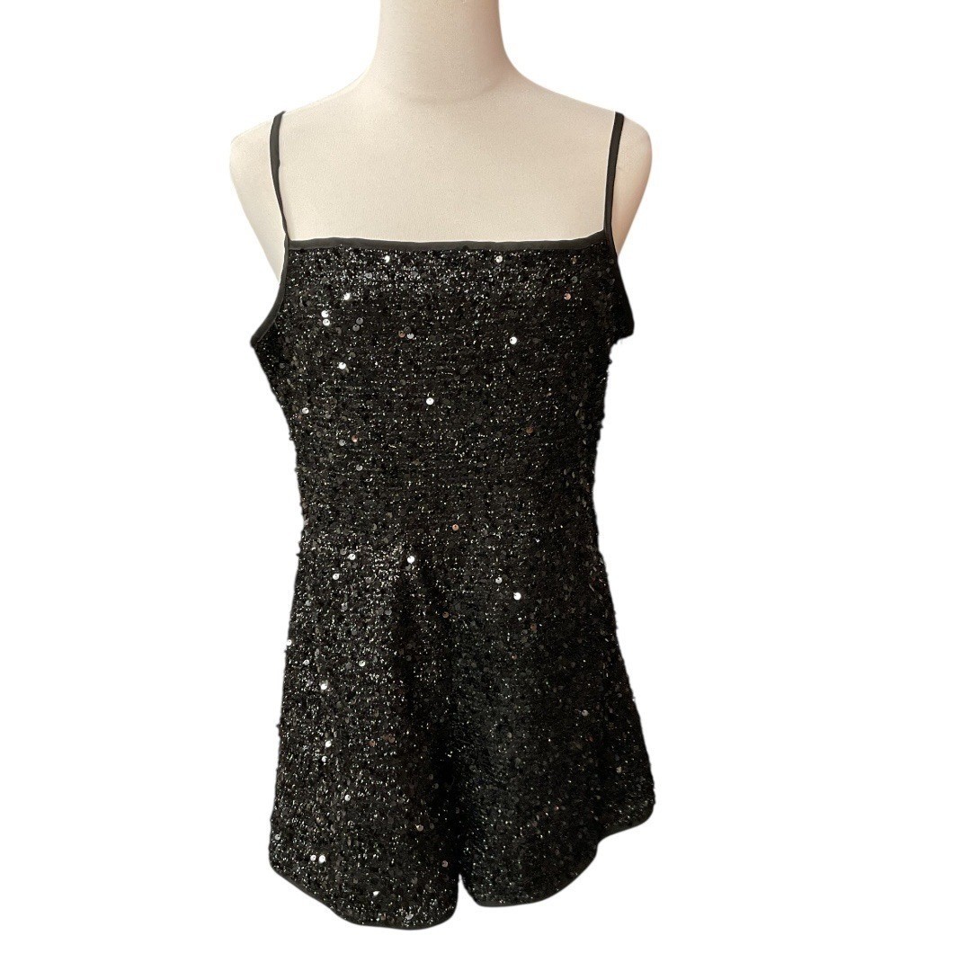 Le Lis Collection Sequined Sleeveless Square Neck Romper Black Size Large NWT