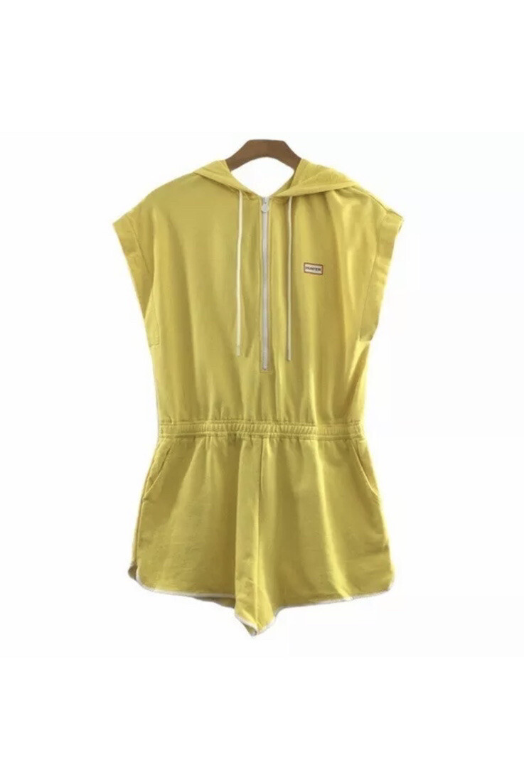 Hunter Target Yellow Half Zip-Up Hooded Casual FUN Shorts Romper Sz S