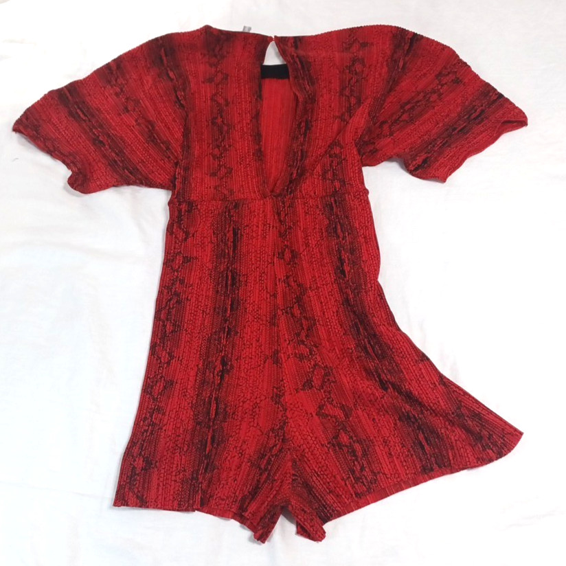 ASOS Red Black Snake Dressy Crinkled Open Back Romper Sz 16 Tie Elastic Waist
