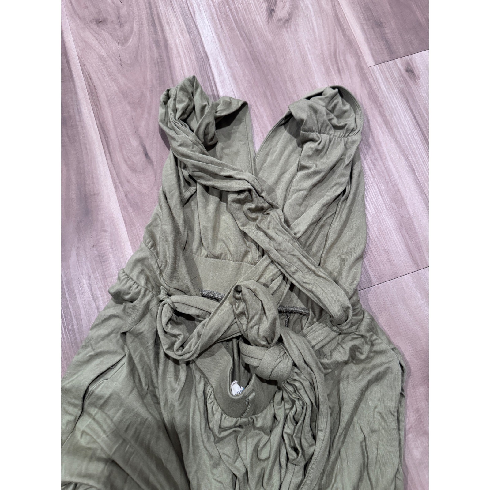 FP Beach Olive Green Wide Leg Jumpsuit M Medium Sleeveless Plunging Neckline a3