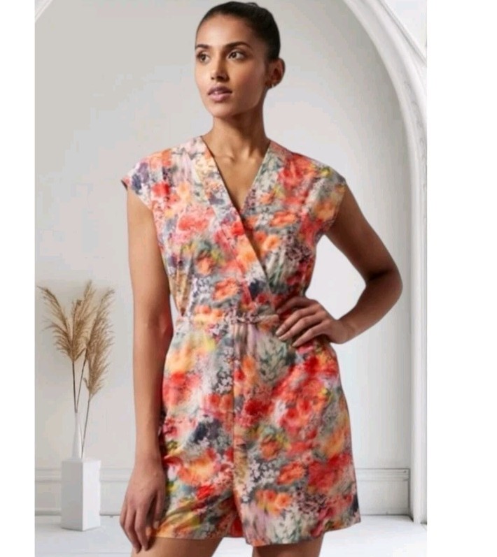 Athleta Marlow Romper Size XS Tall Peach Floral Pockets Activewear Athlesure