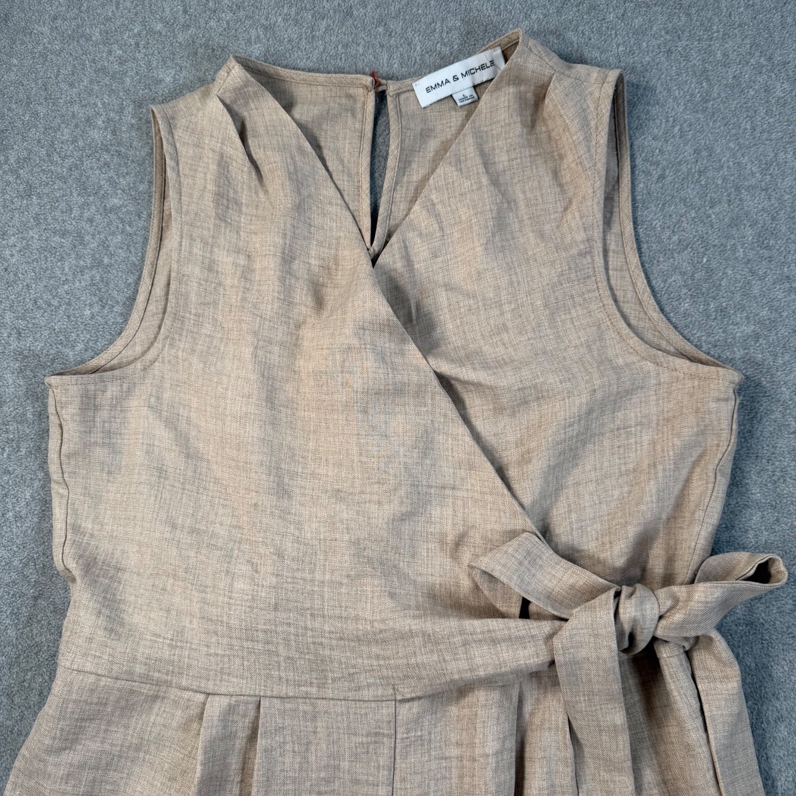 Emma + Michelle Faux Wrap Sleeveless Romper Women’s Large Brown Pockets Wide Leg