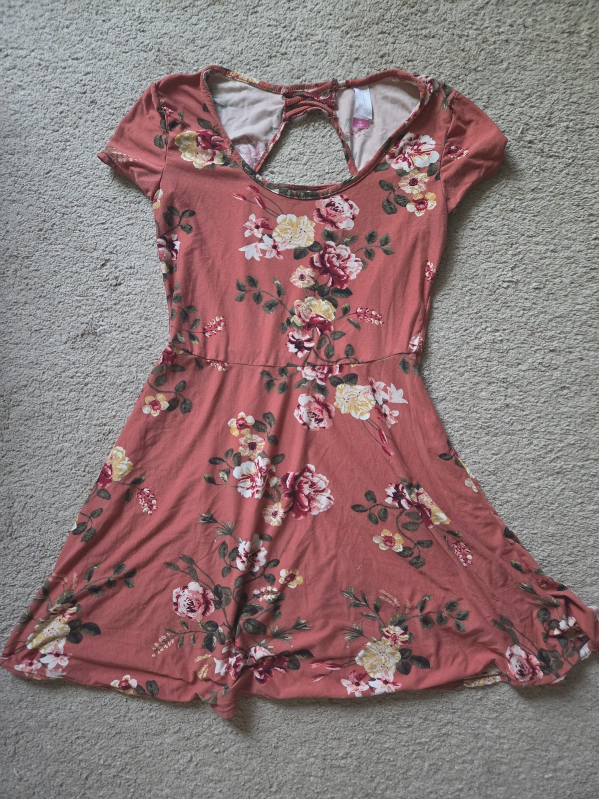 No Boundaries coral terracotta floral skater dress open lattice back Medium 7-9