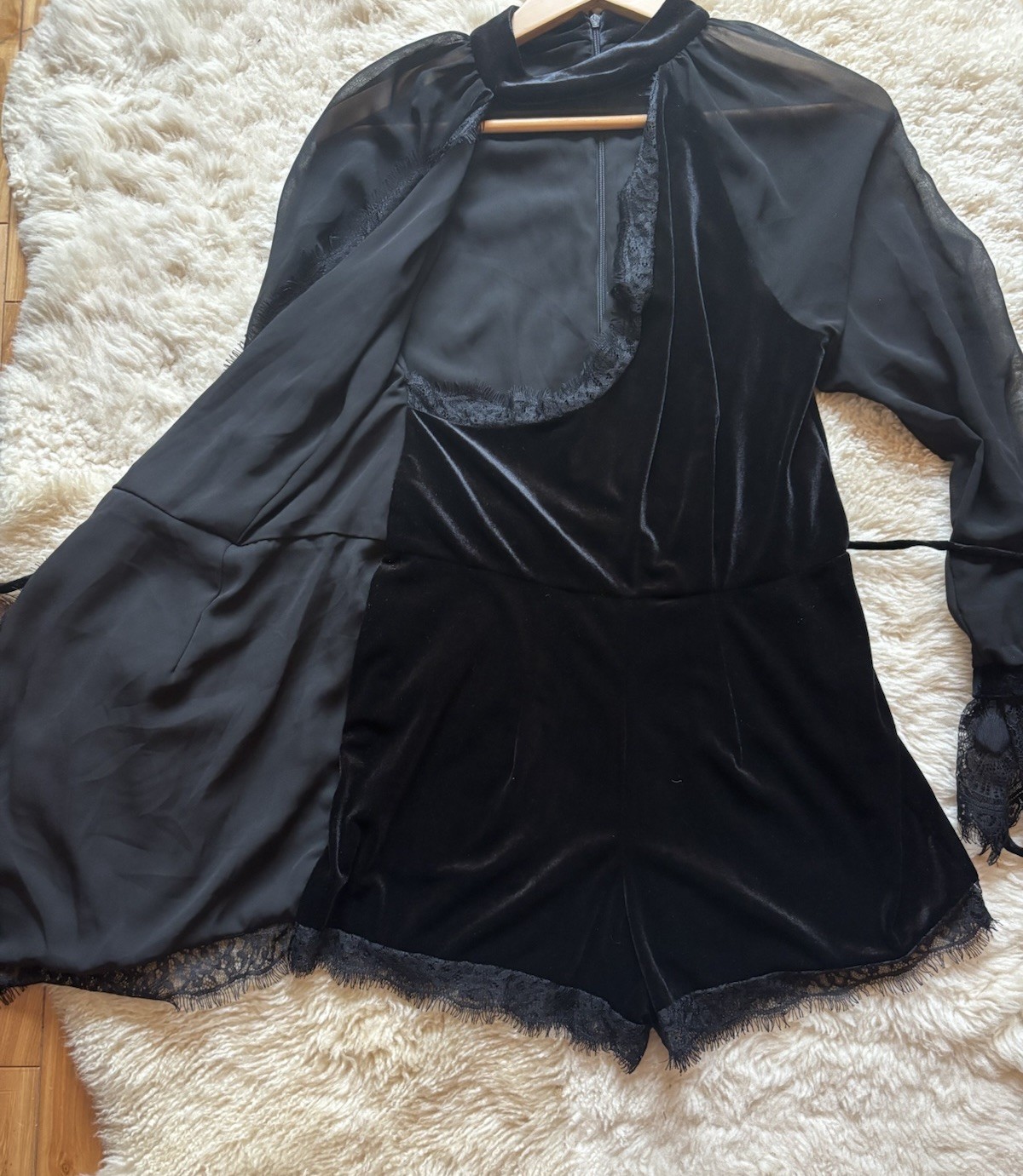 4SI3NNA Black Velvet Lace Short Skort Side Tie Romper Sz S Stunning Sexy Gothic