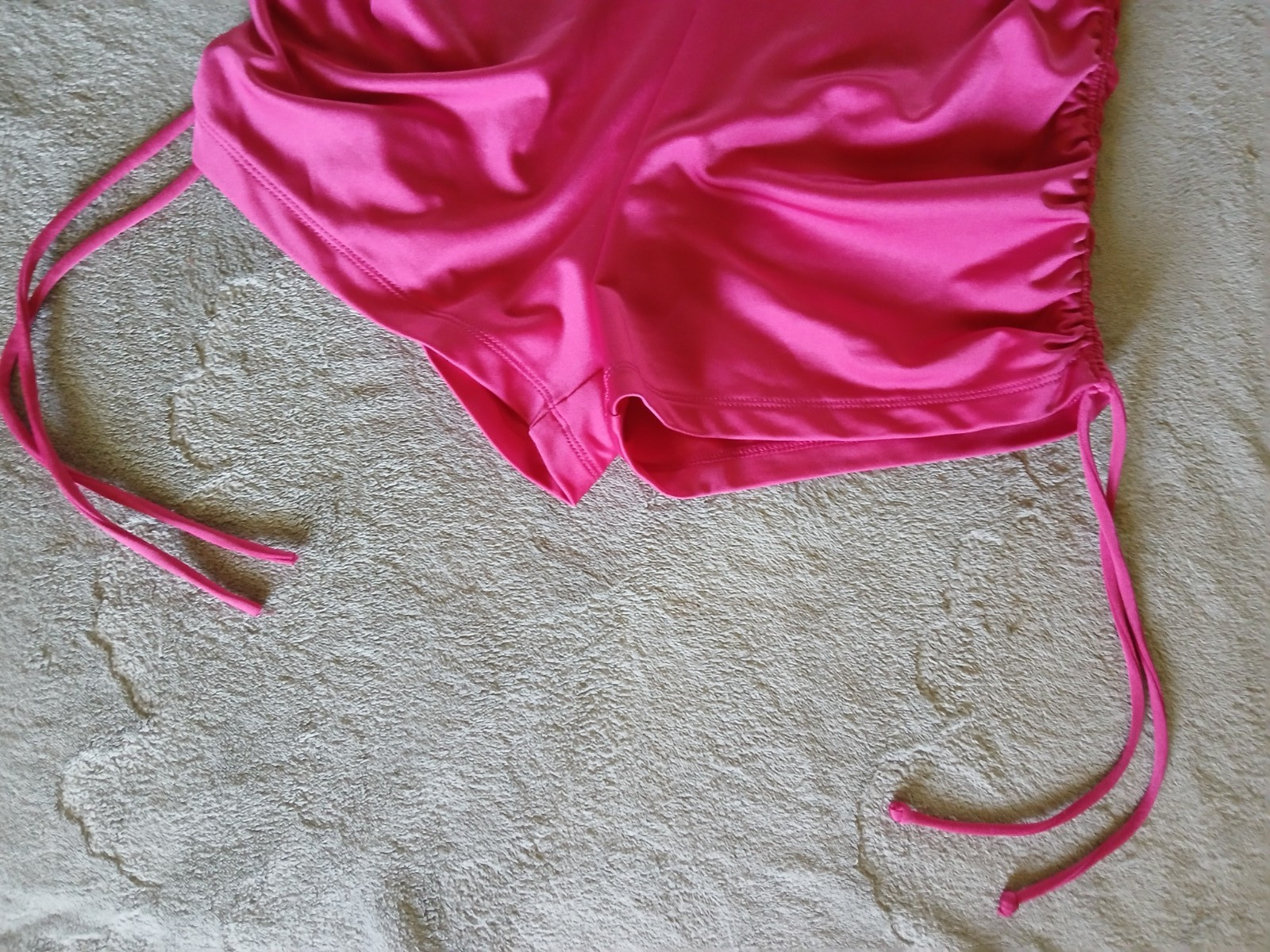 Forever 21 ladies one pc romper size L ruched shorts hot pink RN#94981