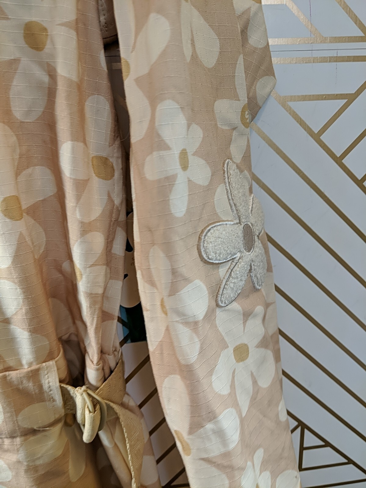 CASH APP Floral Jumpsuit Buckle Cargo Tan Zip Floral Flowers Size Small NEW