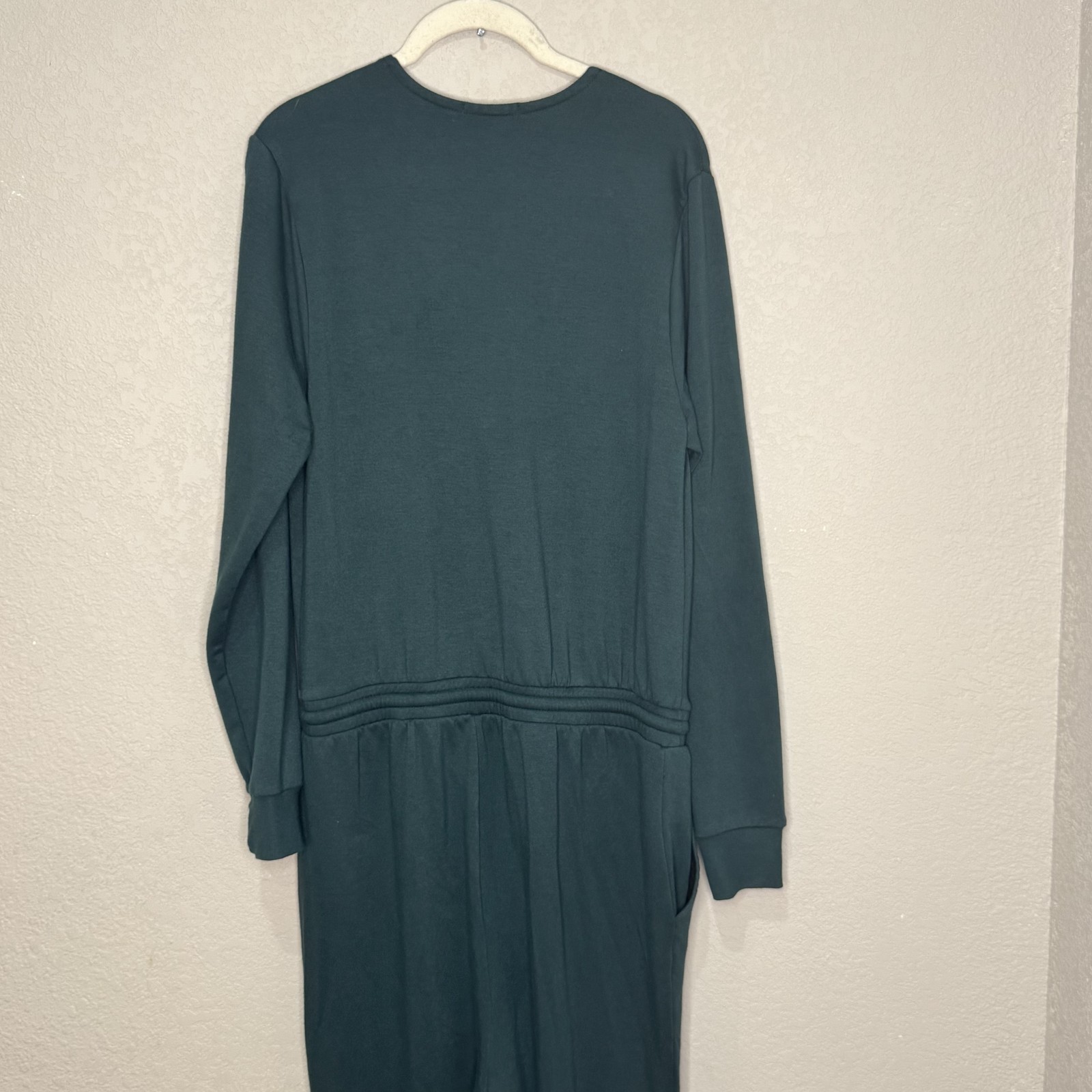 Beyond Yoga Overlapping Fleecw Jumpsuit Large Green Drawstring Waist Pockets