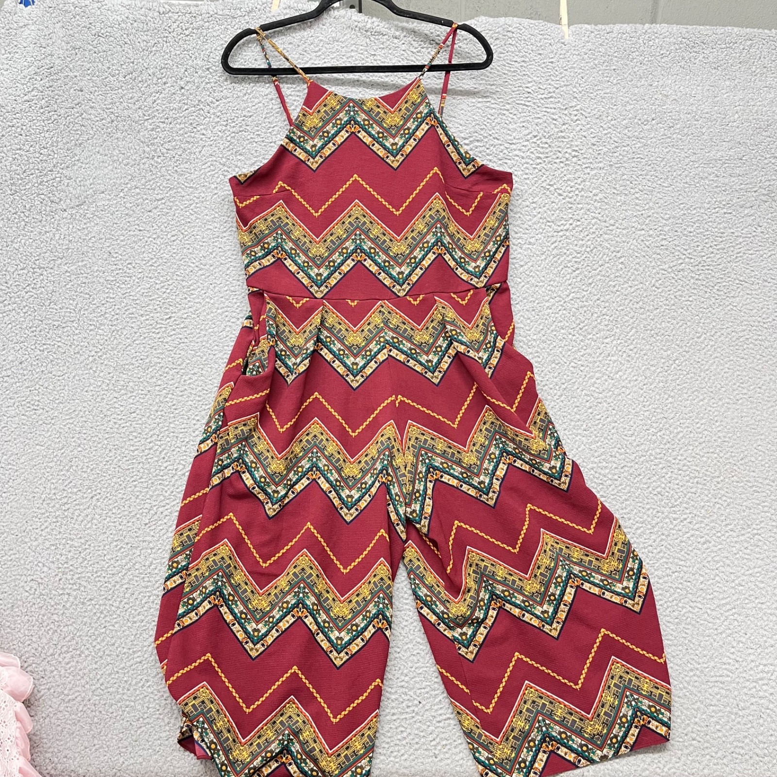 Wrangler Jumpsuit Womens XXL Red Chevron Cropped Wide Leg Cowgirl Chic Western
