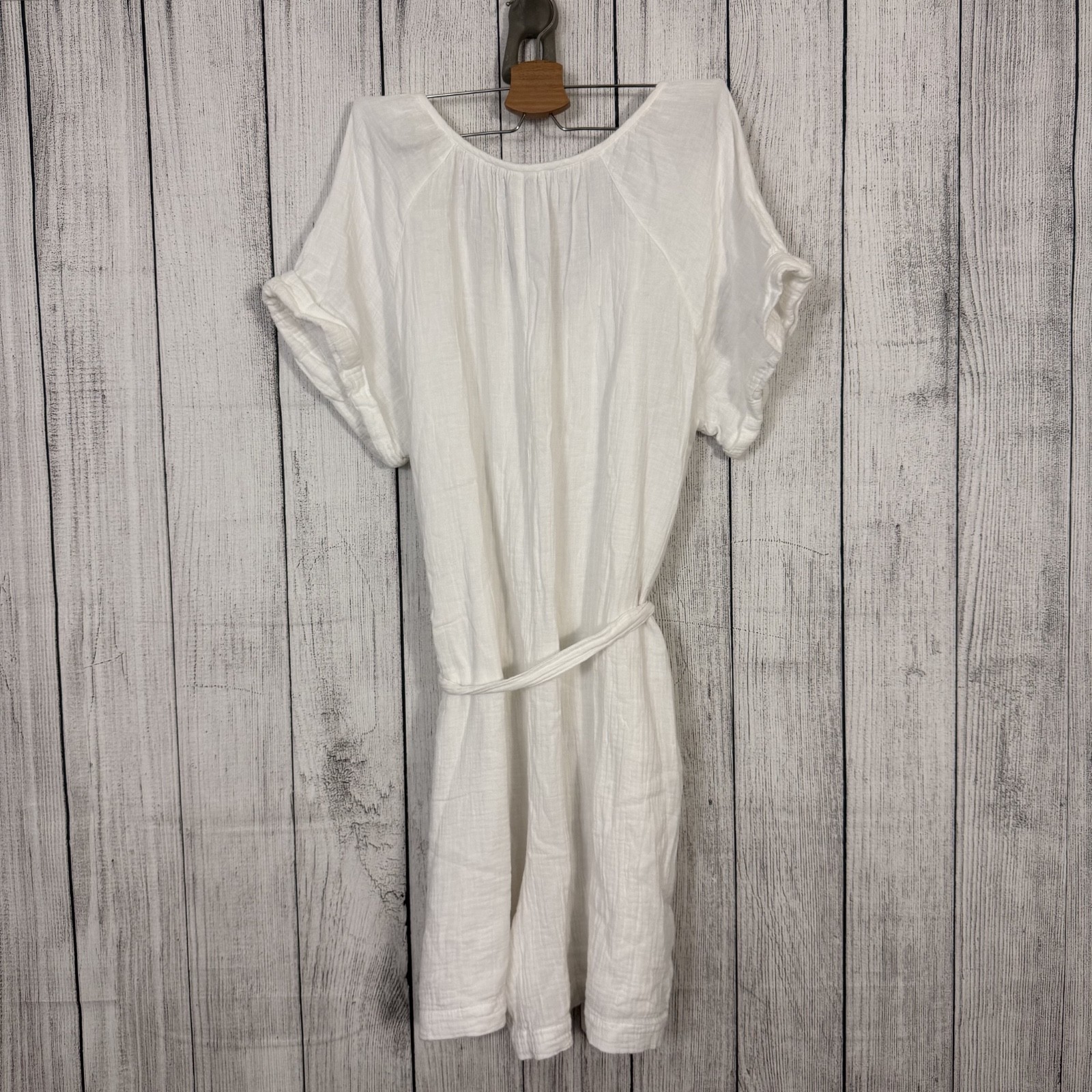 Tommy Bahama Coral Isle Women’s XL White 100% Cotton Belt Pockets Romper