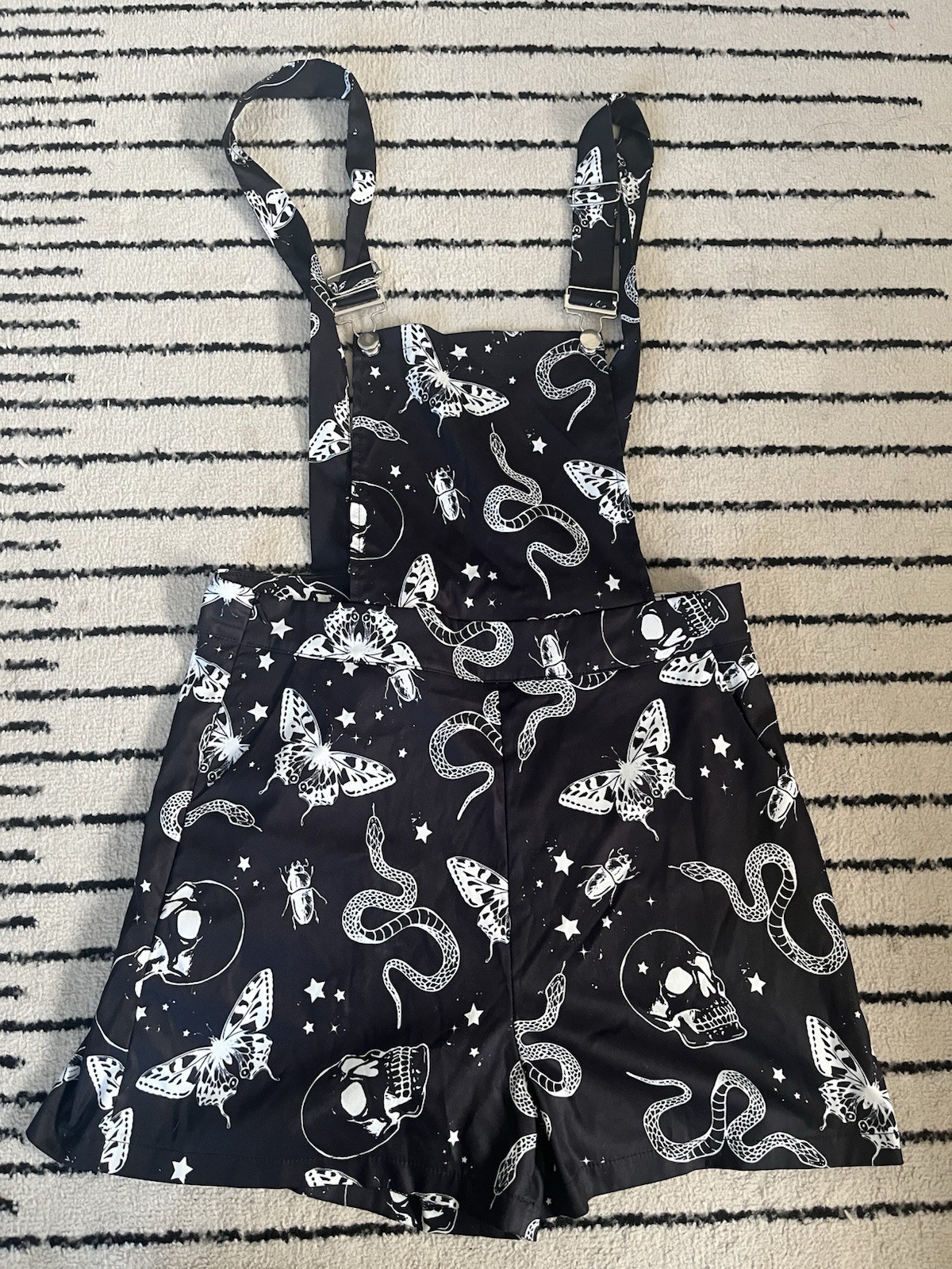 Romwe Skull & Snake Print Romper Goth Emo Large US 8/10