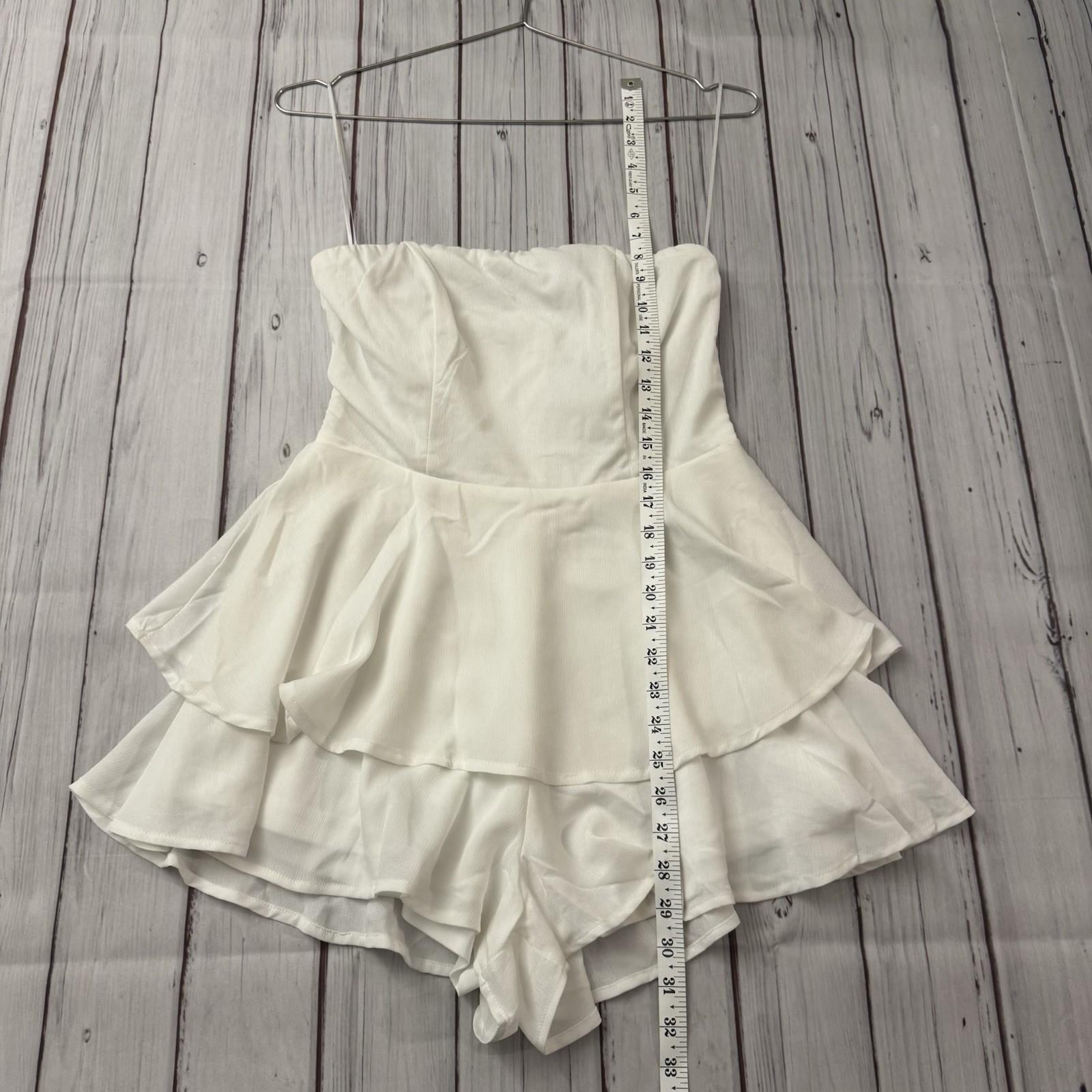 Princess Polly The Rolla Romper Women’s Size 6 White Back Zip Cotton Ruffle