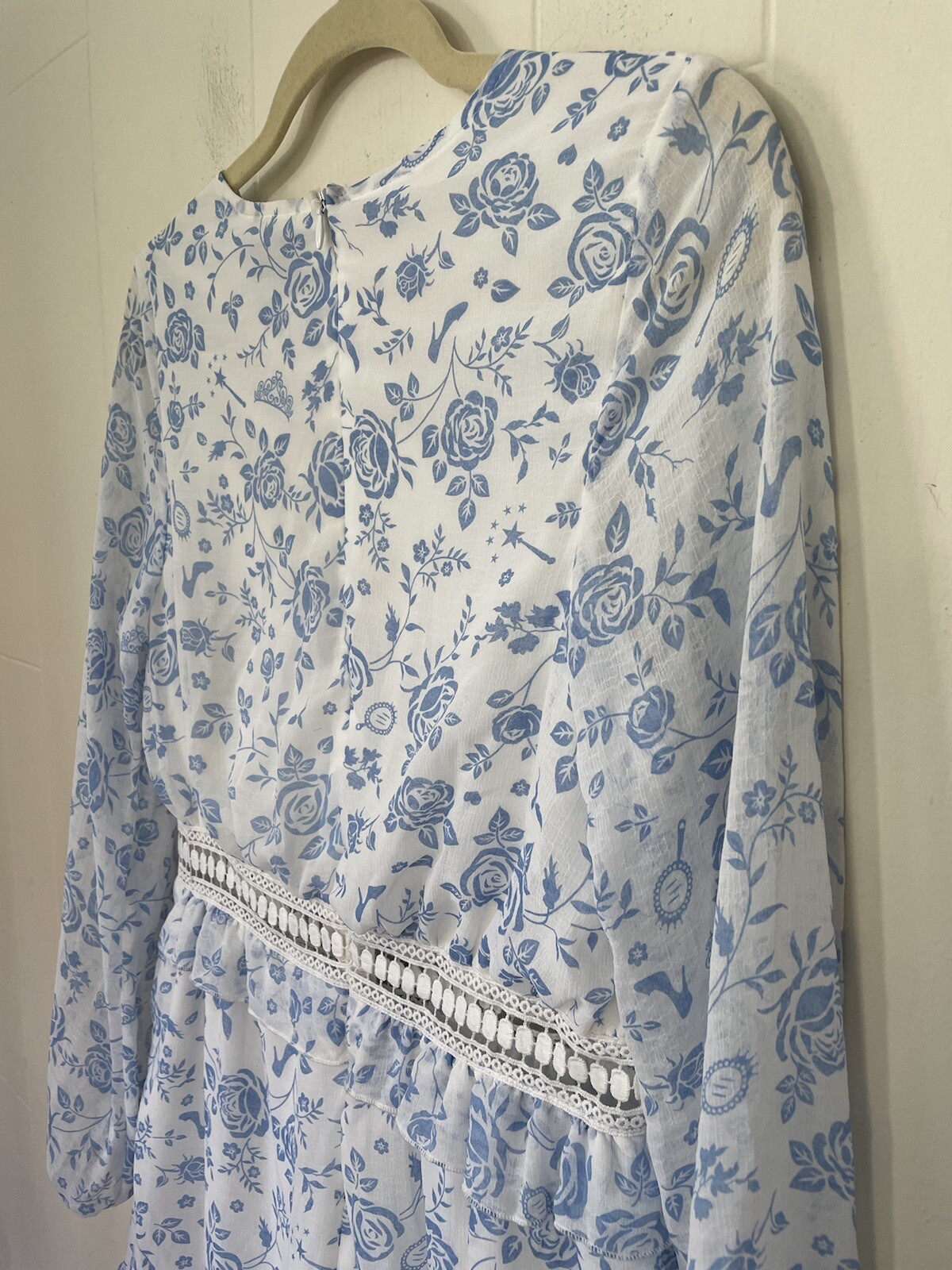 Disney Princess White Blue Floral Long Sleeve Lined Romper ~ FLAWED ~ Size M