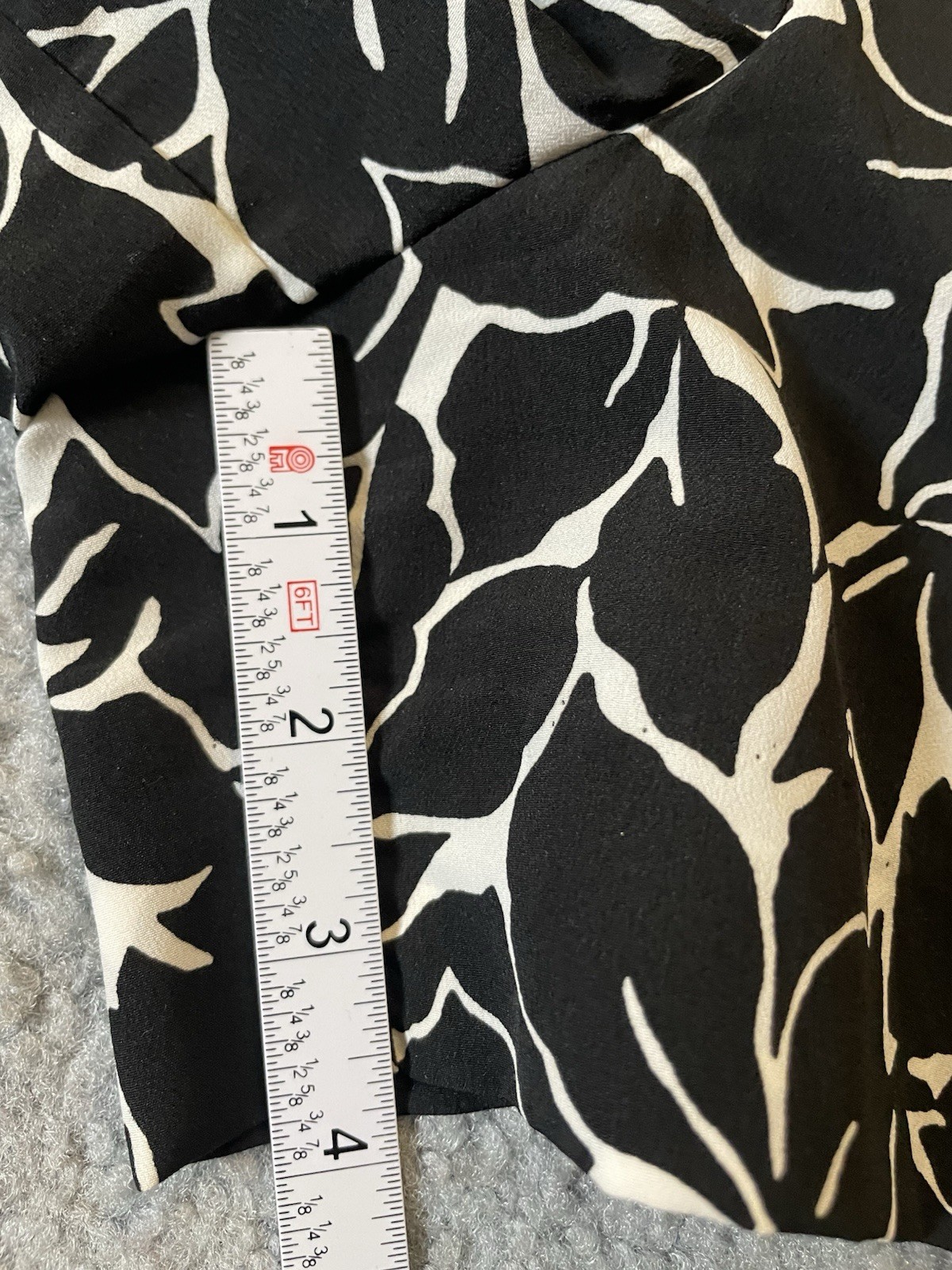 Ann Taylor LOFT Leaf Pattern Rompers Sz 14 Black White Drawstring Beach Travel