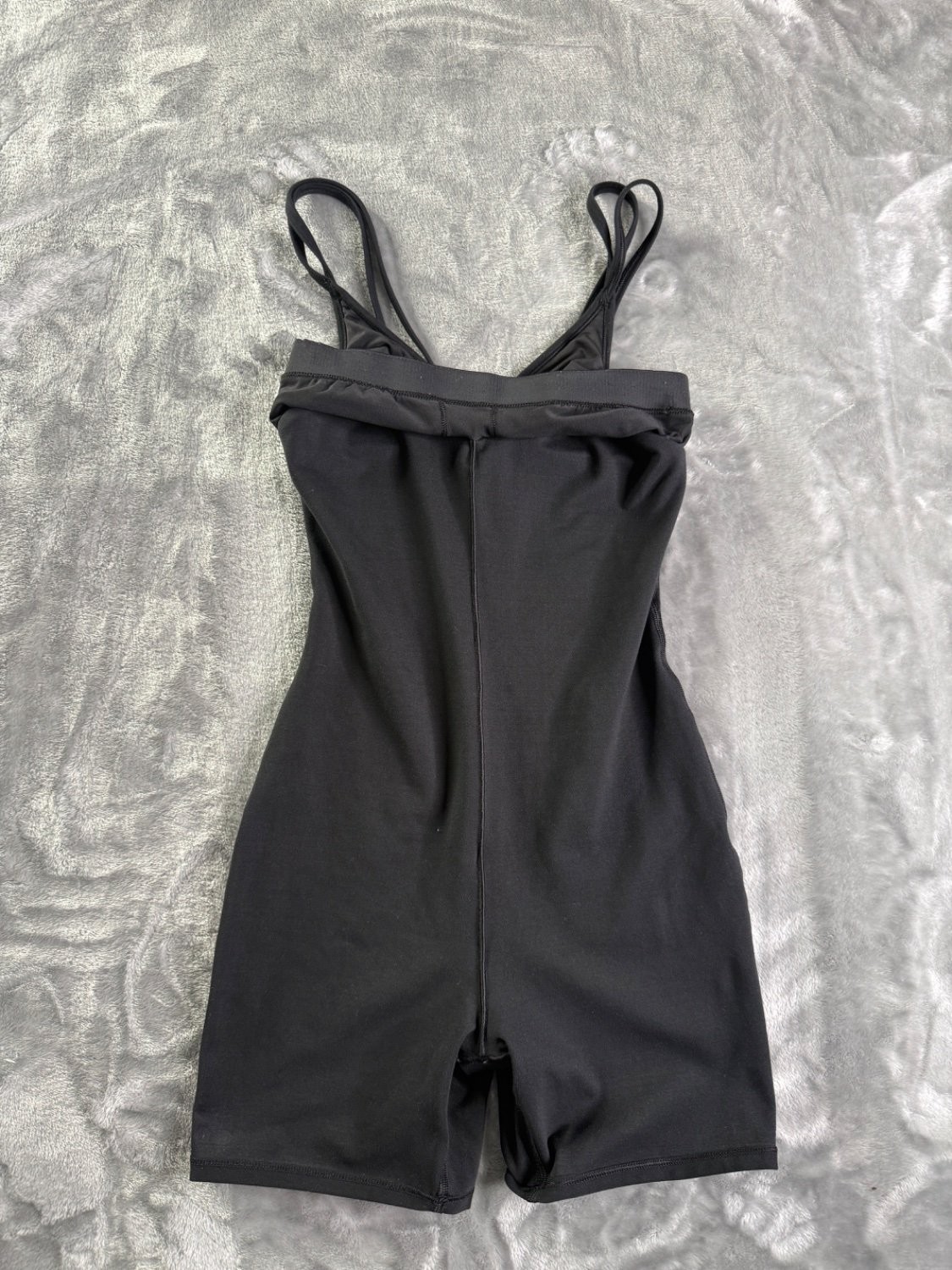 Alo Yoga Alosoft Suns Out Romper Black XXS Athletic Bodysuit W8137R