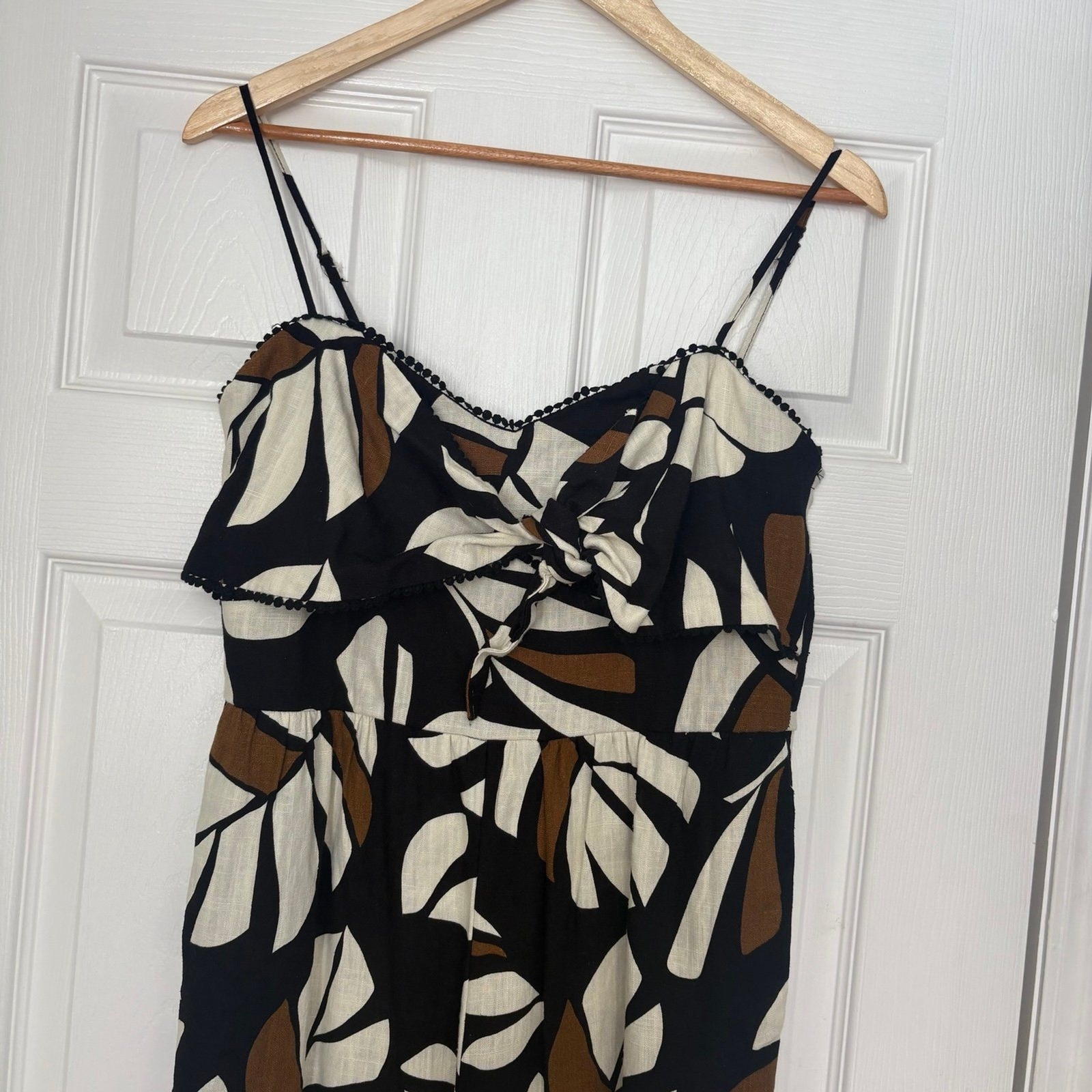 Audrey Parks X Francesca’s Brown And Black Floral Jumpsuit Size Medium