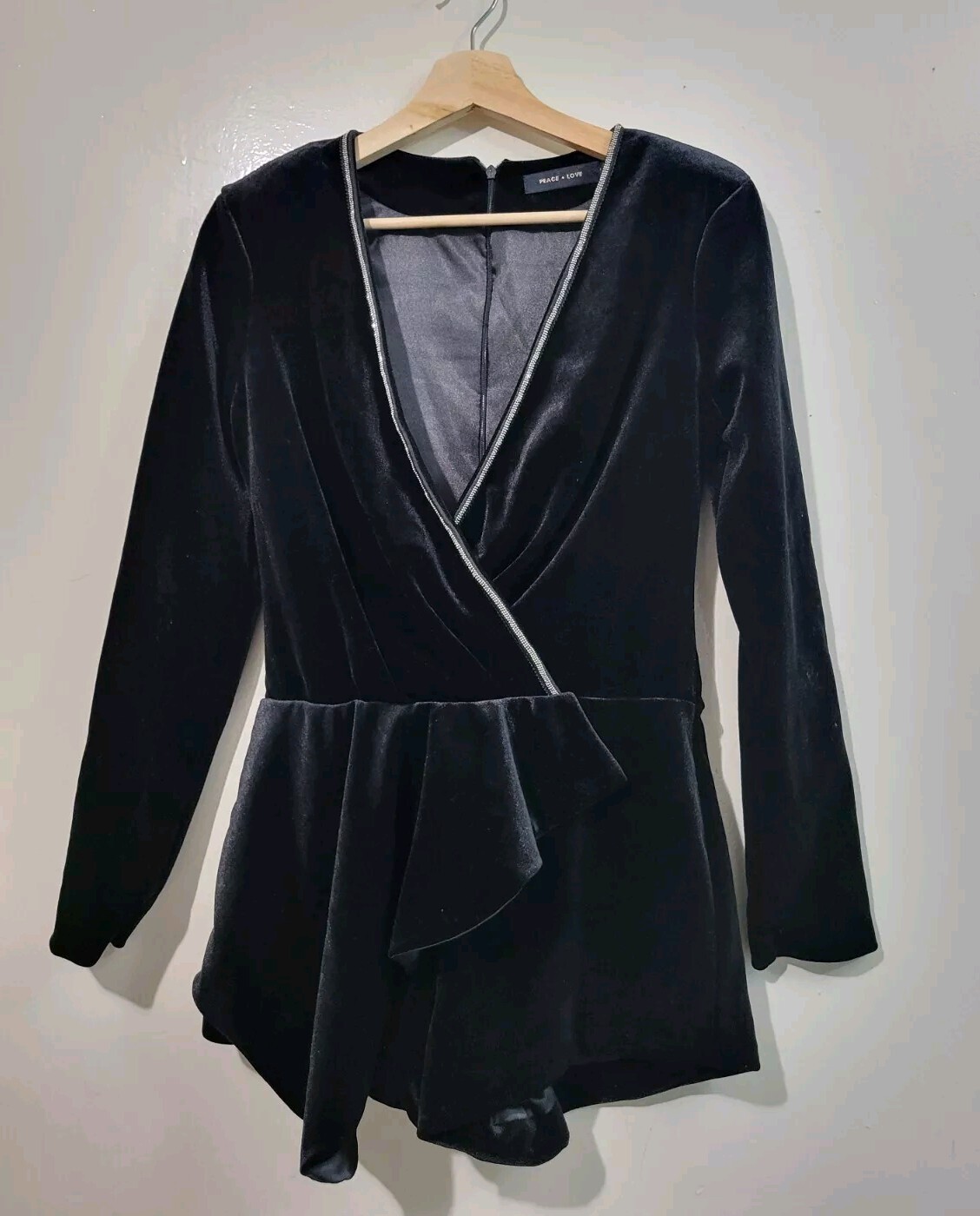 Peace & Love Black Velvet Romper With Silverv Detail Womens Size US 6 NWT