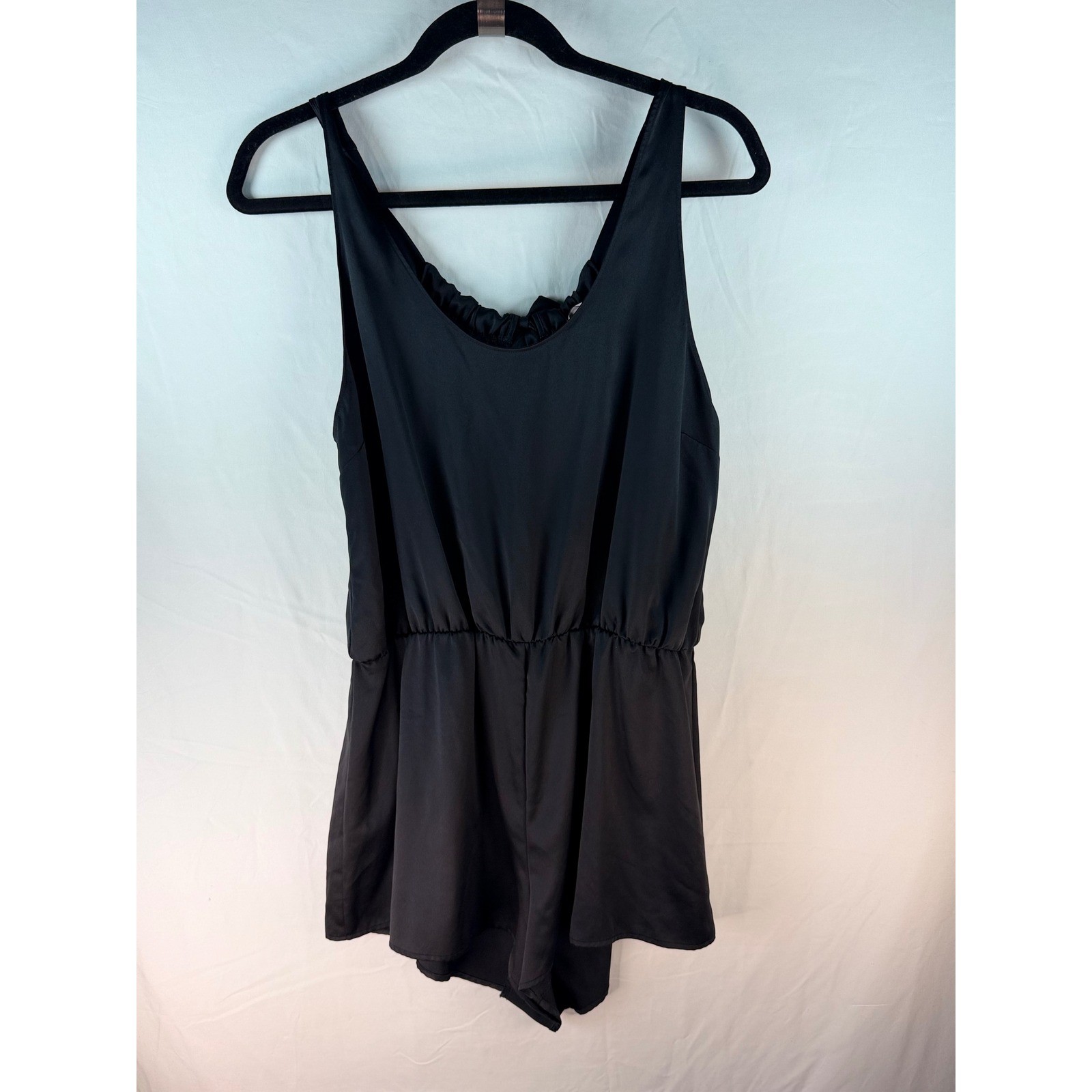 Victorias Secret Black Satin Romper Sleeveless Tie Back Bow Elastic Waist L