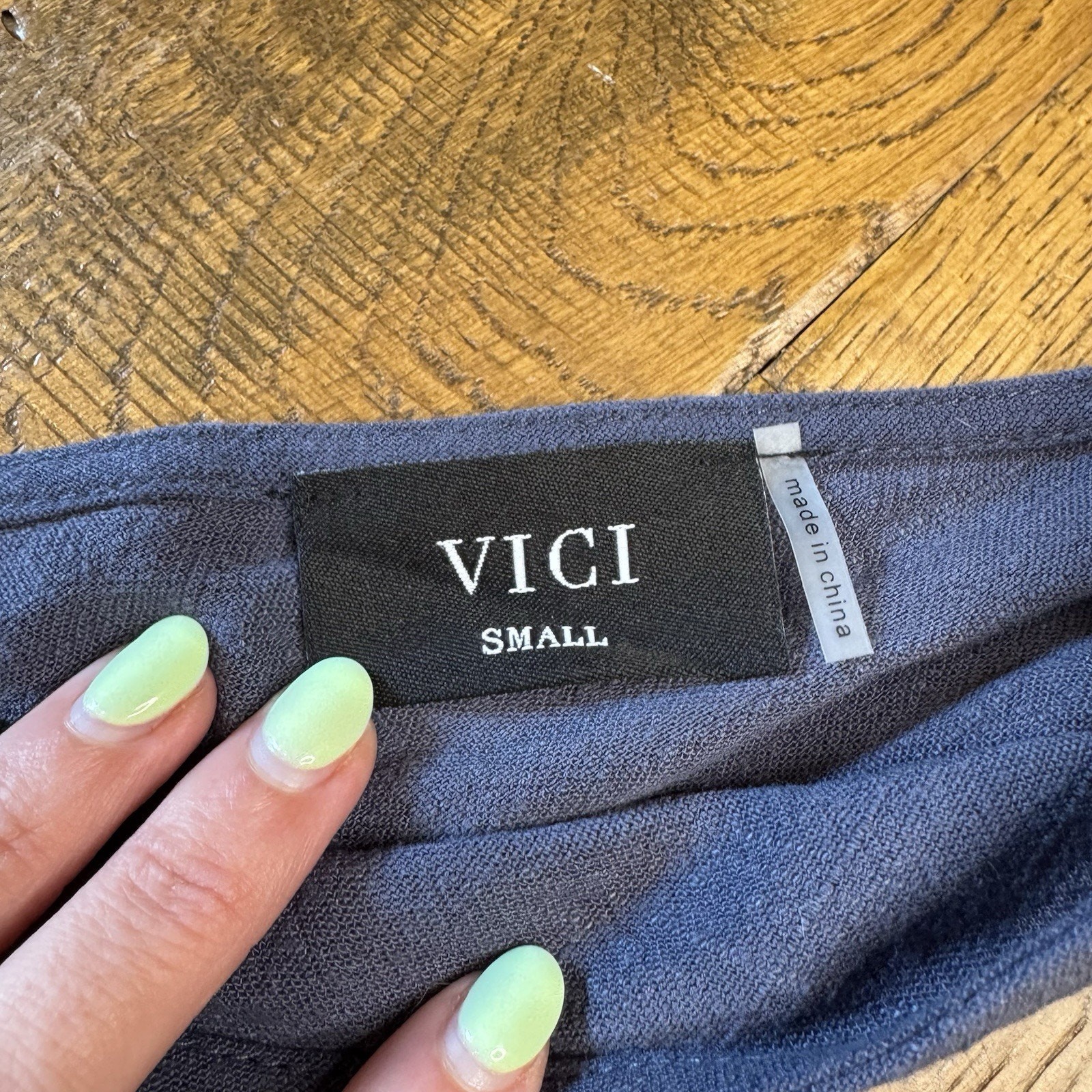 Vici Viscose Linen Blend Belted Romper Sleeveless V-neck Button Down Blue Sz S