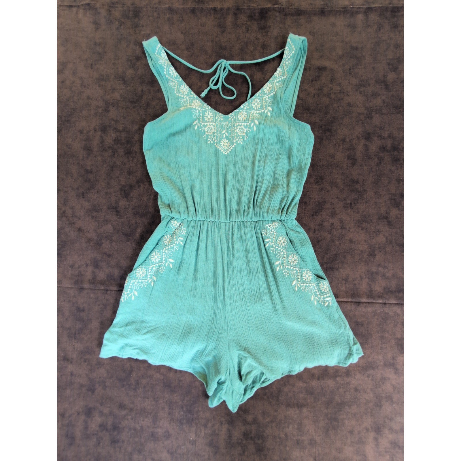 Alya Seafoam Green Embroidered V-Neck Romper Sleeveless Tie-Back Small Pockets