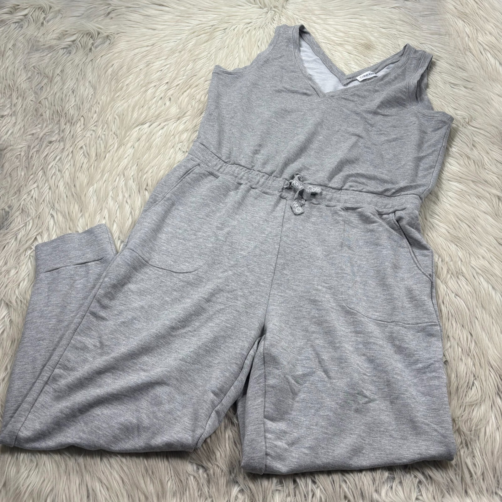 Calvin Klein Women’s L Gray V-Neck Tapered Leg Jumpsuit Sleeveless Stretch Knit