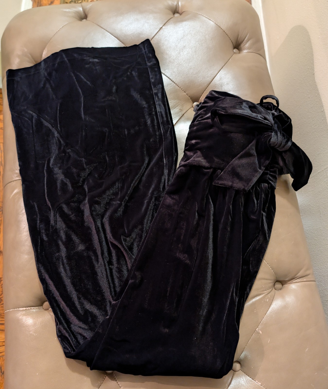 Womens Stretch Velvet Halter Jumpsuit Size XL JET BLACK