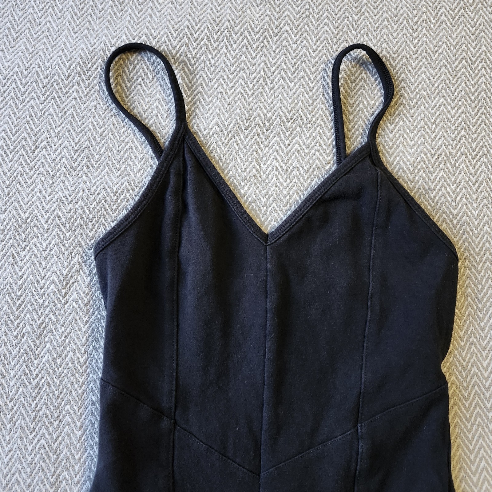 FOREVER 21 Womens Black Spaghetti Strap V-Neck Active Cami Romper Jumpsuit Sz XS