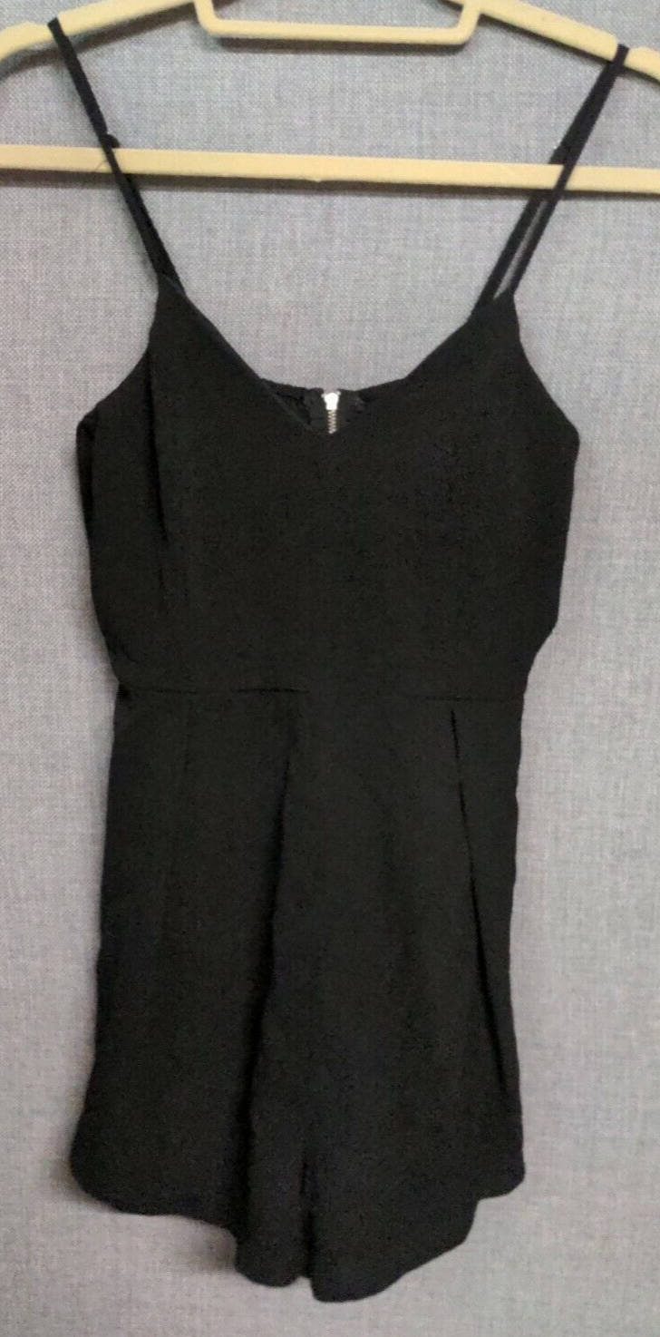 American Threads Romper Women’s Small Black Shorts Tie Back Strappy