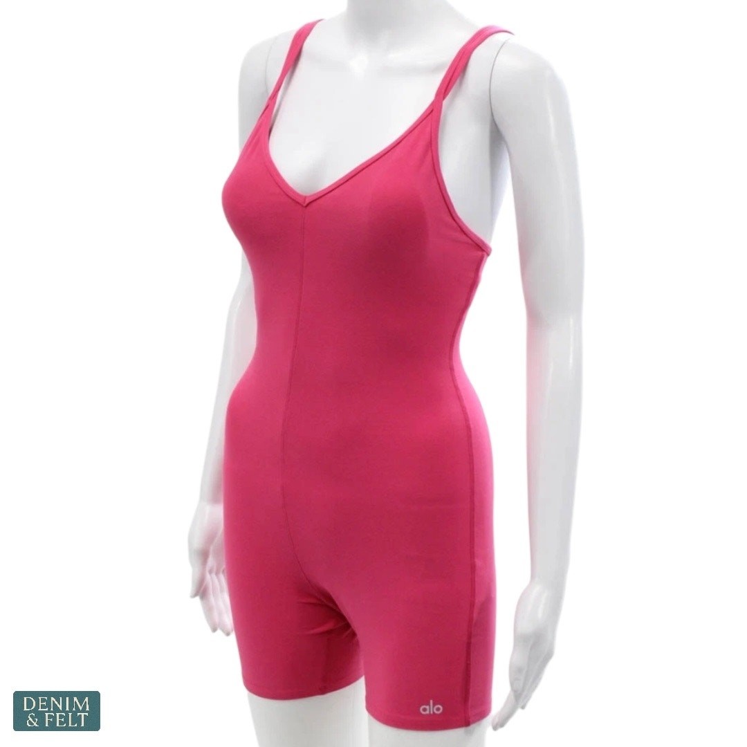Alo Yoga Alosoft Suns Out Romper Pink Summer Crush Active Gym Romper Bodycon