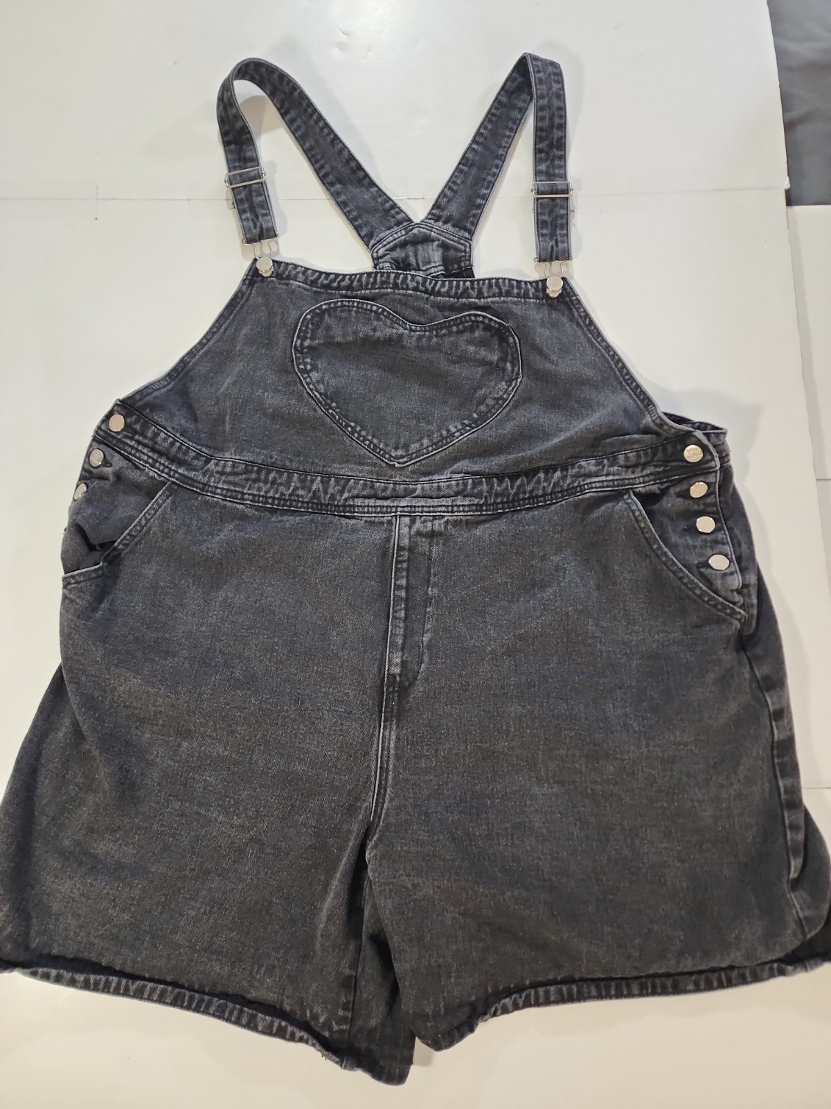 ​Shiny by Nature Black Denim Overalls Shorts Heart Pocket Plus Size 3XL Shortall