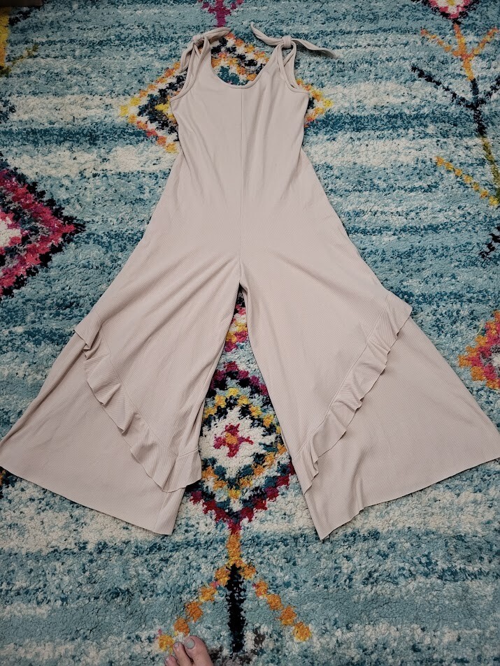 Vintage Havana Women’s Kahki Twist Back Wide Leg boho Jumpsuit Size M c92