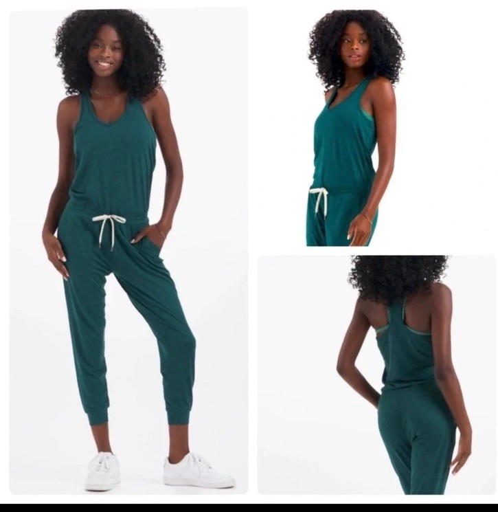 Vuori Lux Performance Green Racer back Sleeveless Jumpsuit Women Size Small