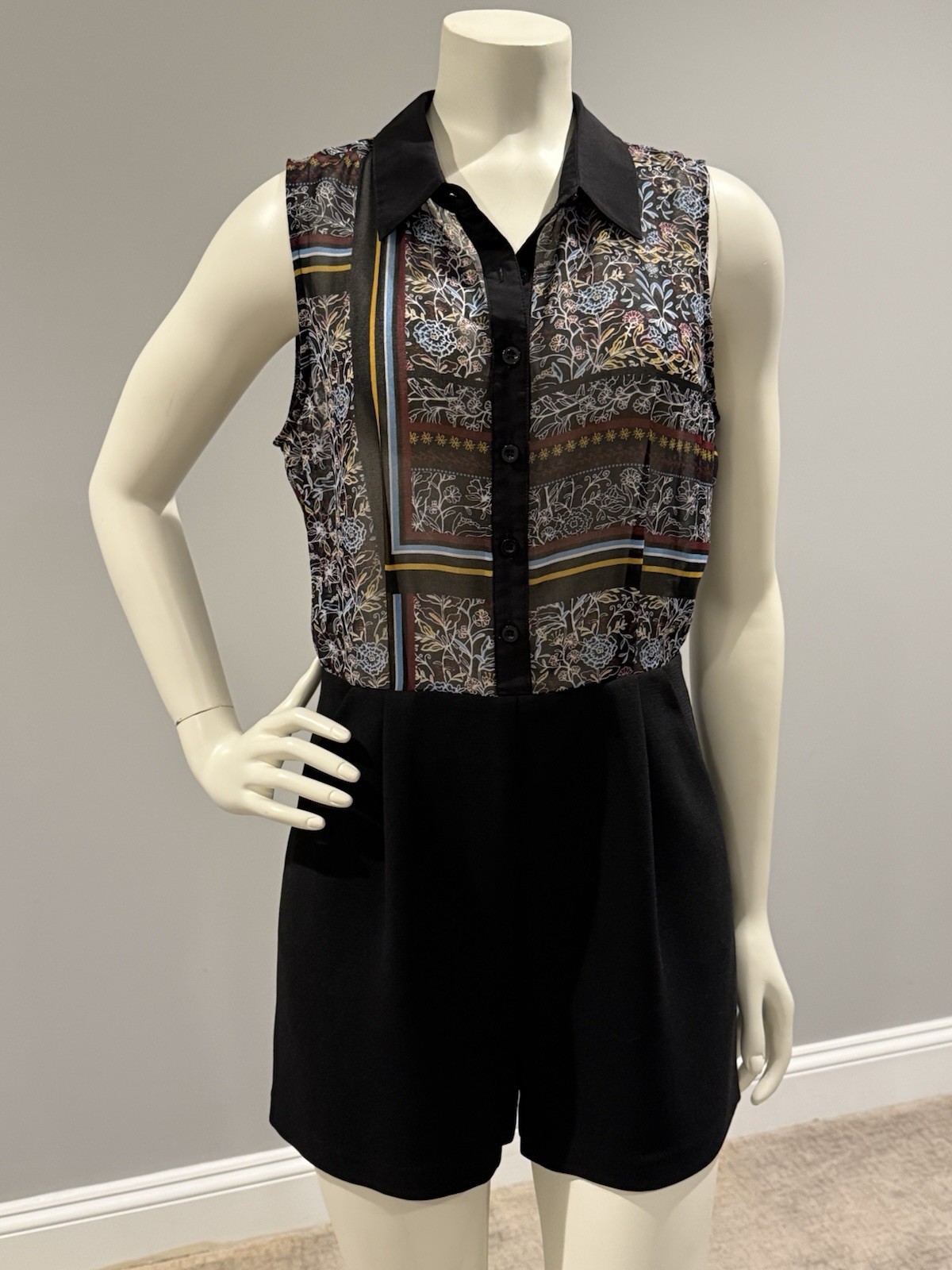 BCBGeneration Womens Black Multicolor Sheer Floral Romper Sz 6