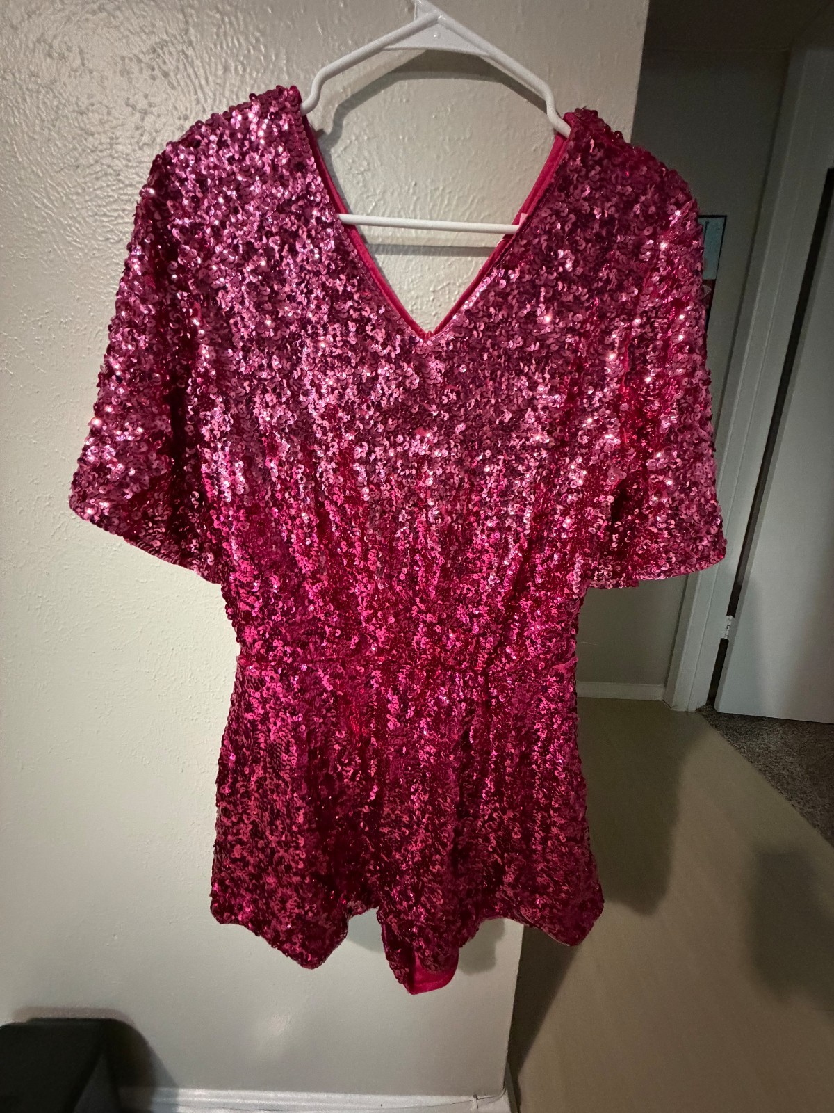 Maner Fashion Pink Sequin Romper Size L NEW