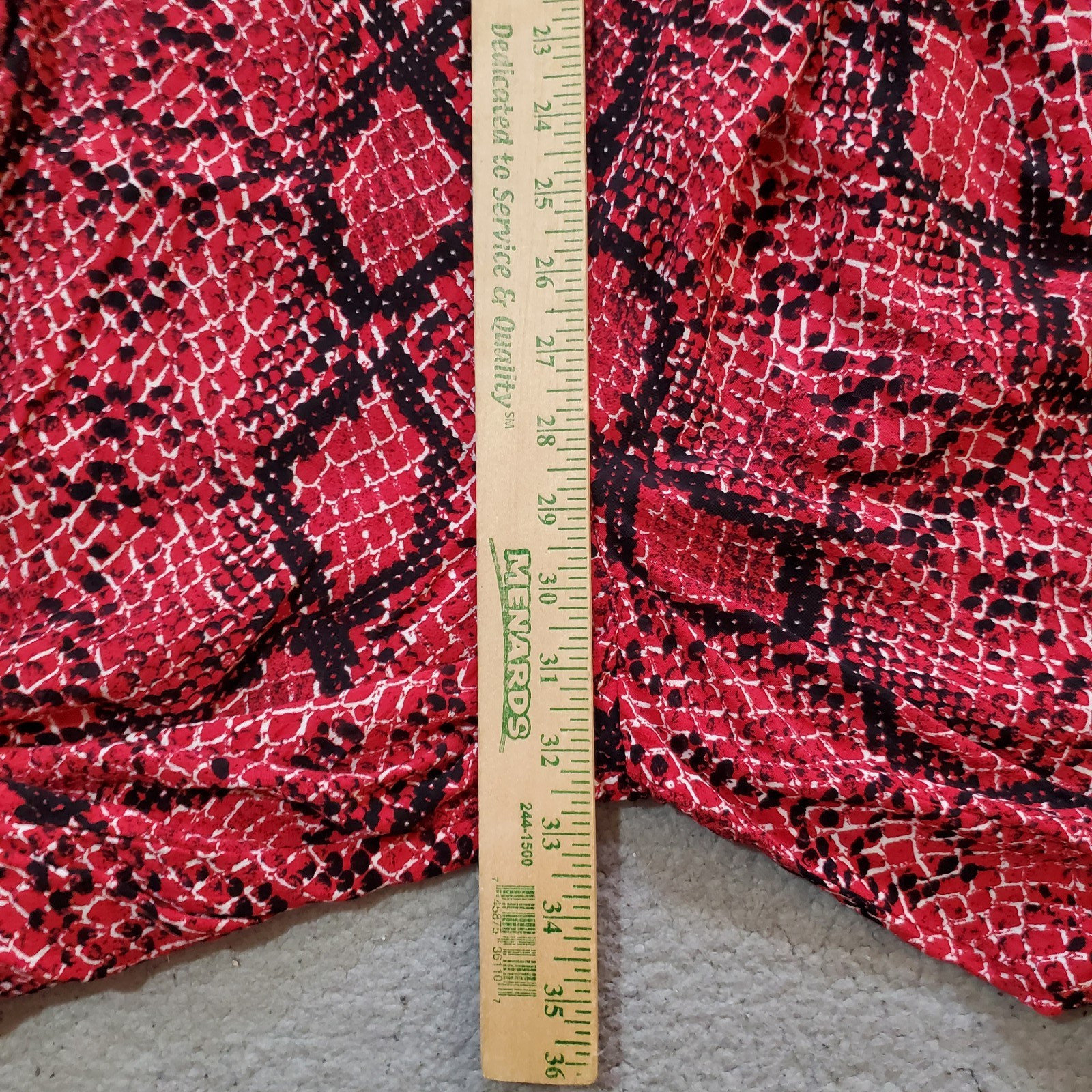 Free People Jumpsuit Womens Mediujm Red Black Snakeskin Pockets Wide Leg Baggy