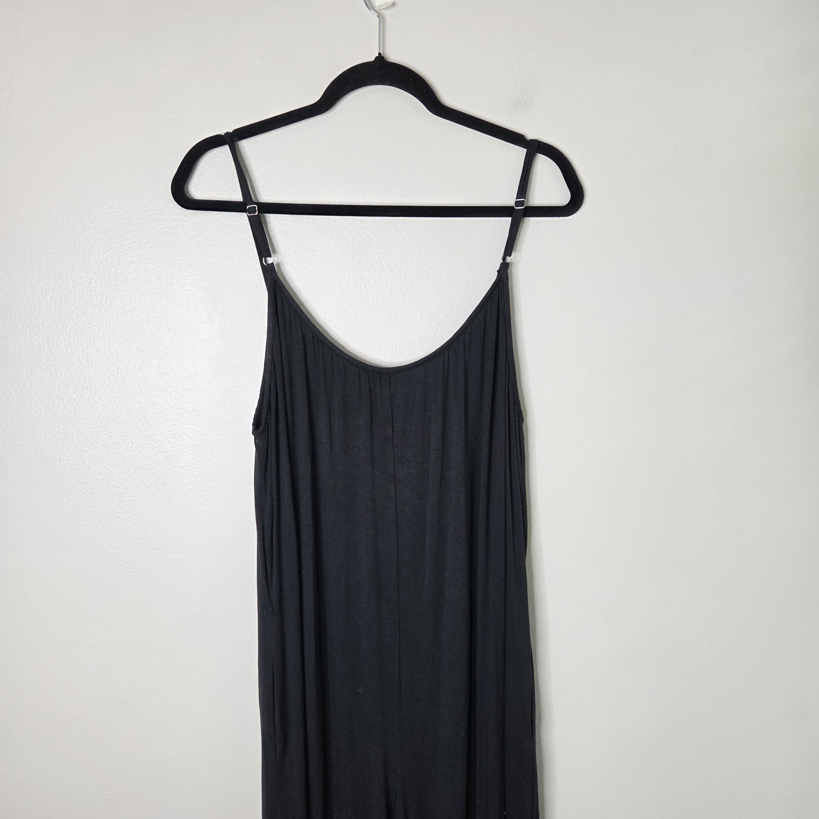 Z Supply L Black Adjustable Straps 2-Pocket Wide Curved Leg Jumpsuit